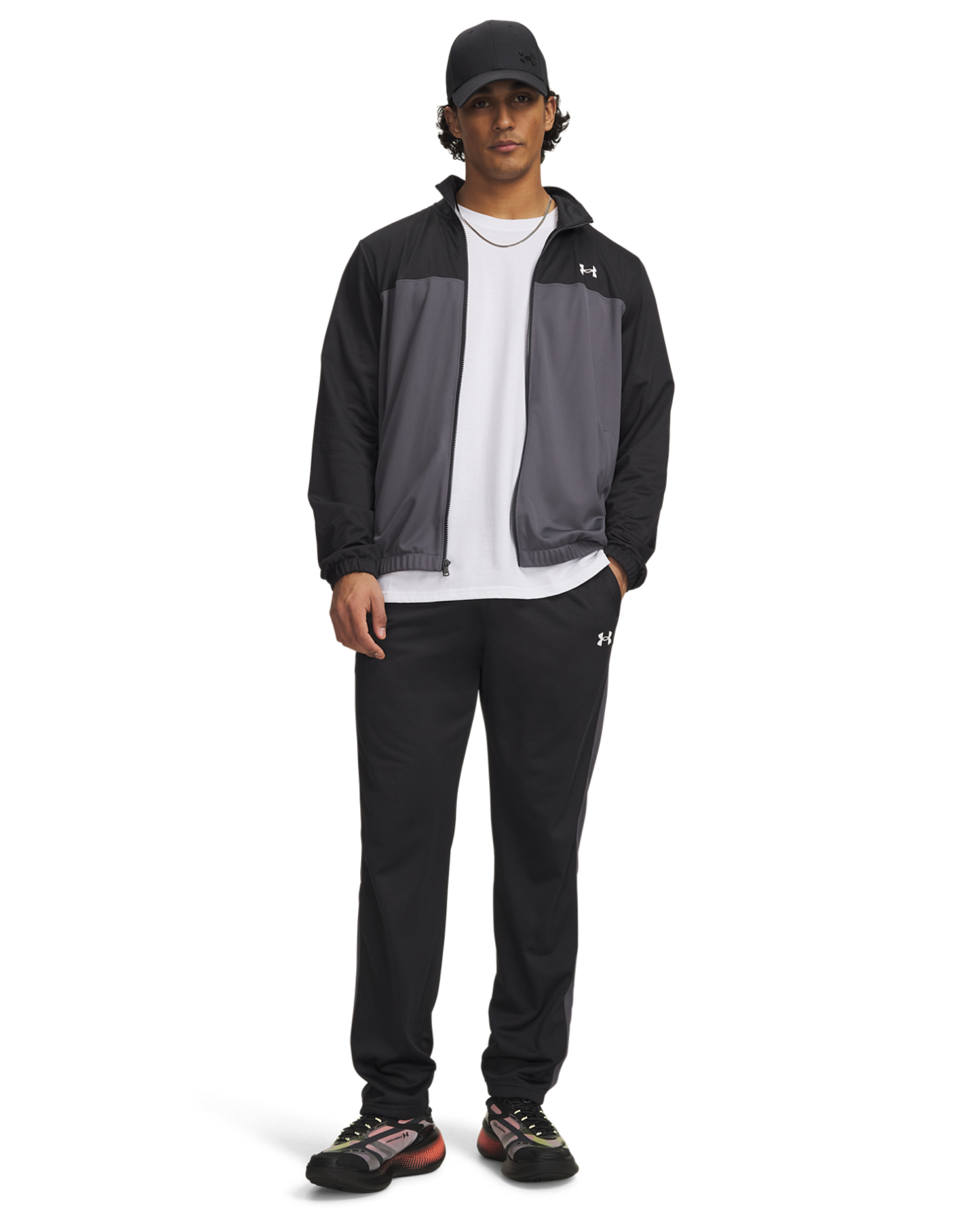 New In - Under Armour EMEA Tracksuit
