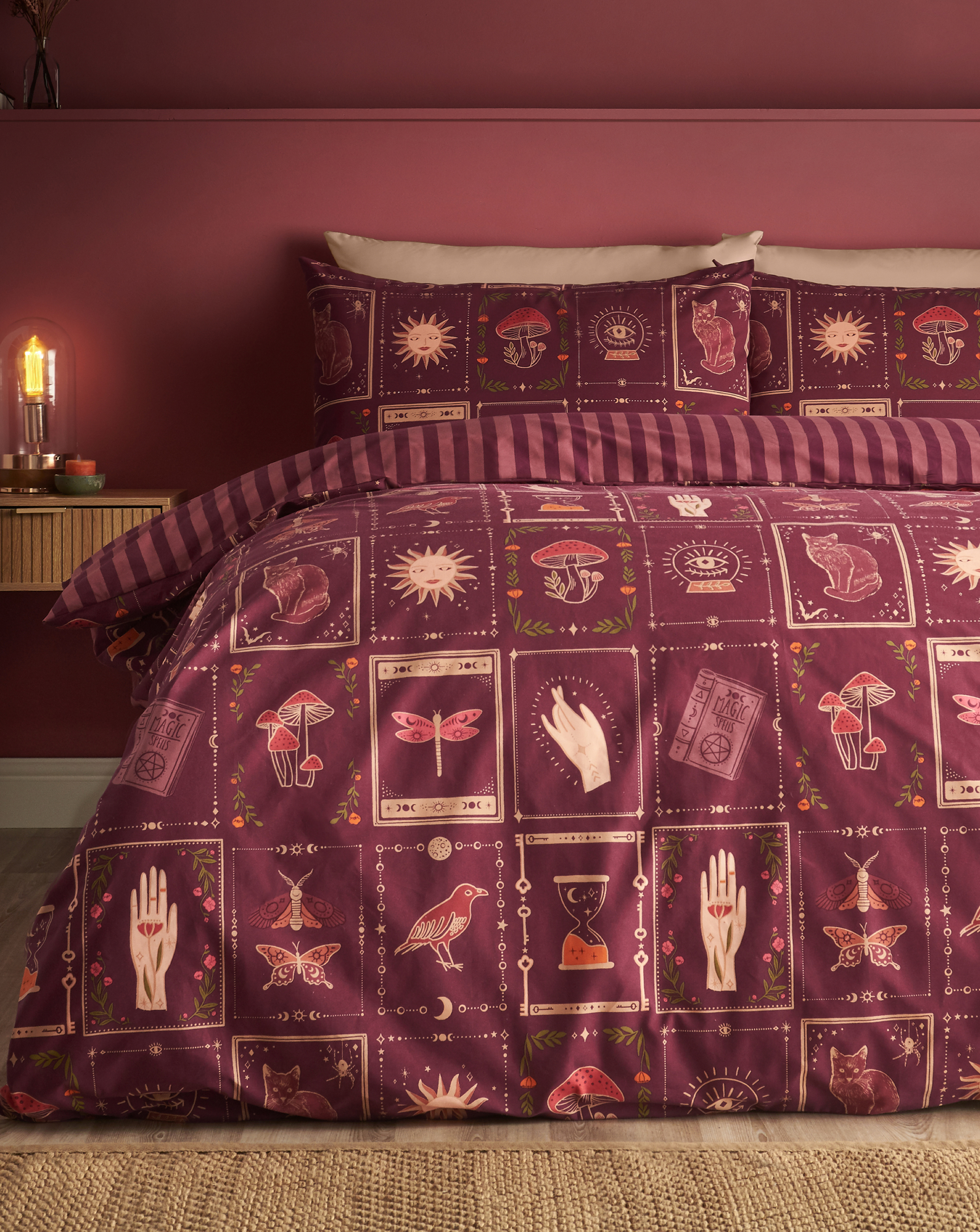Catherine Lansfield Men's Plum Cl Enchanted Witchcraft Duvet Set