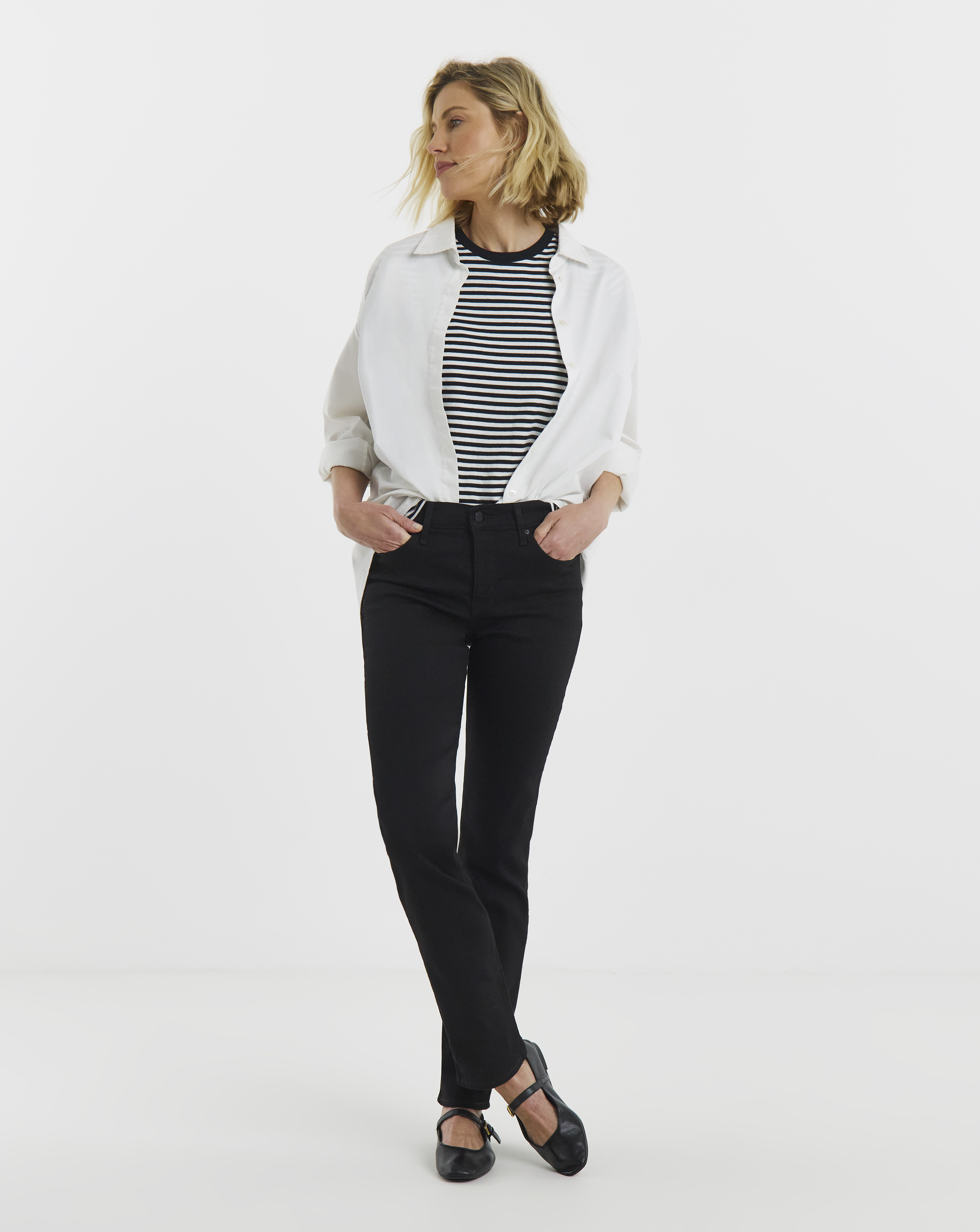 Levi's|Levis Black Levi's 314 Shaping Straight Jeans - Levi's - 31/30 31/30