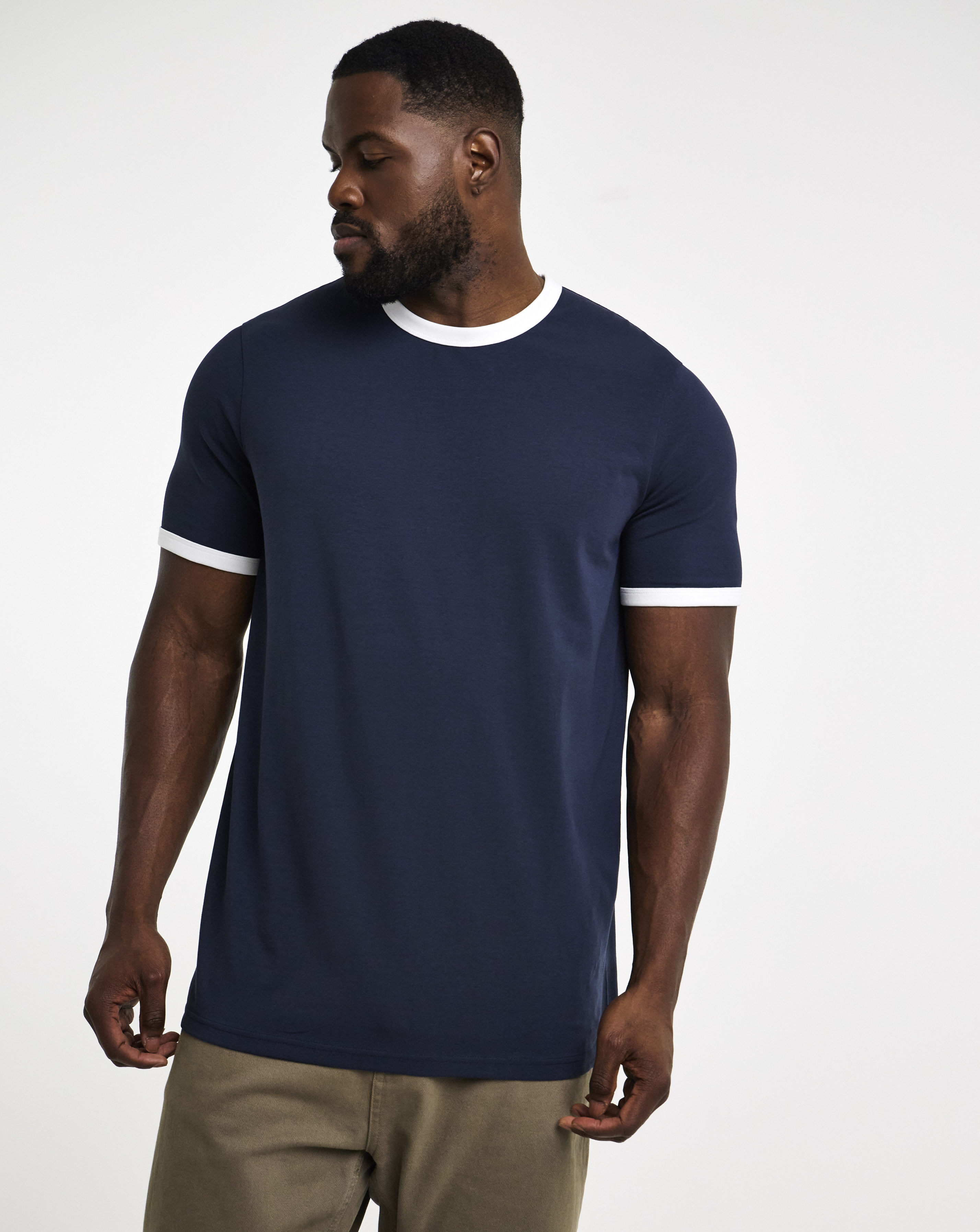 New In - Contrast Ringer T-Shirt Reg-Fit Long