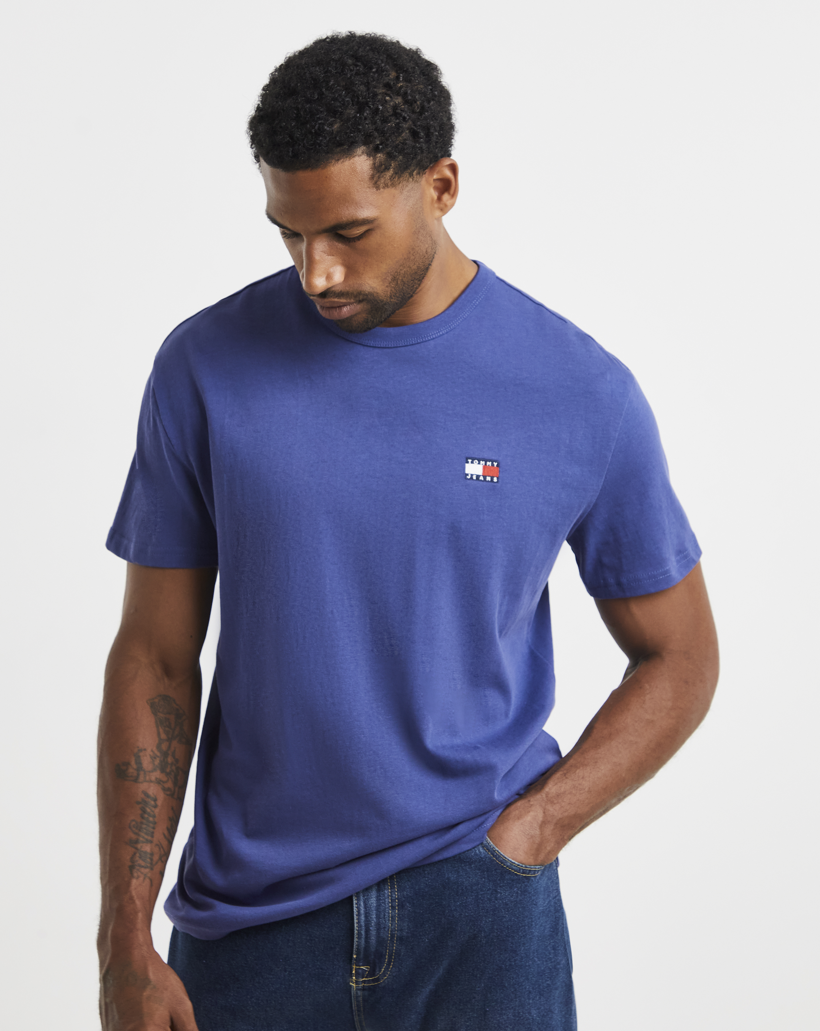 Tommy Jeans Short Sleeve Badge T-Shirt - Blue