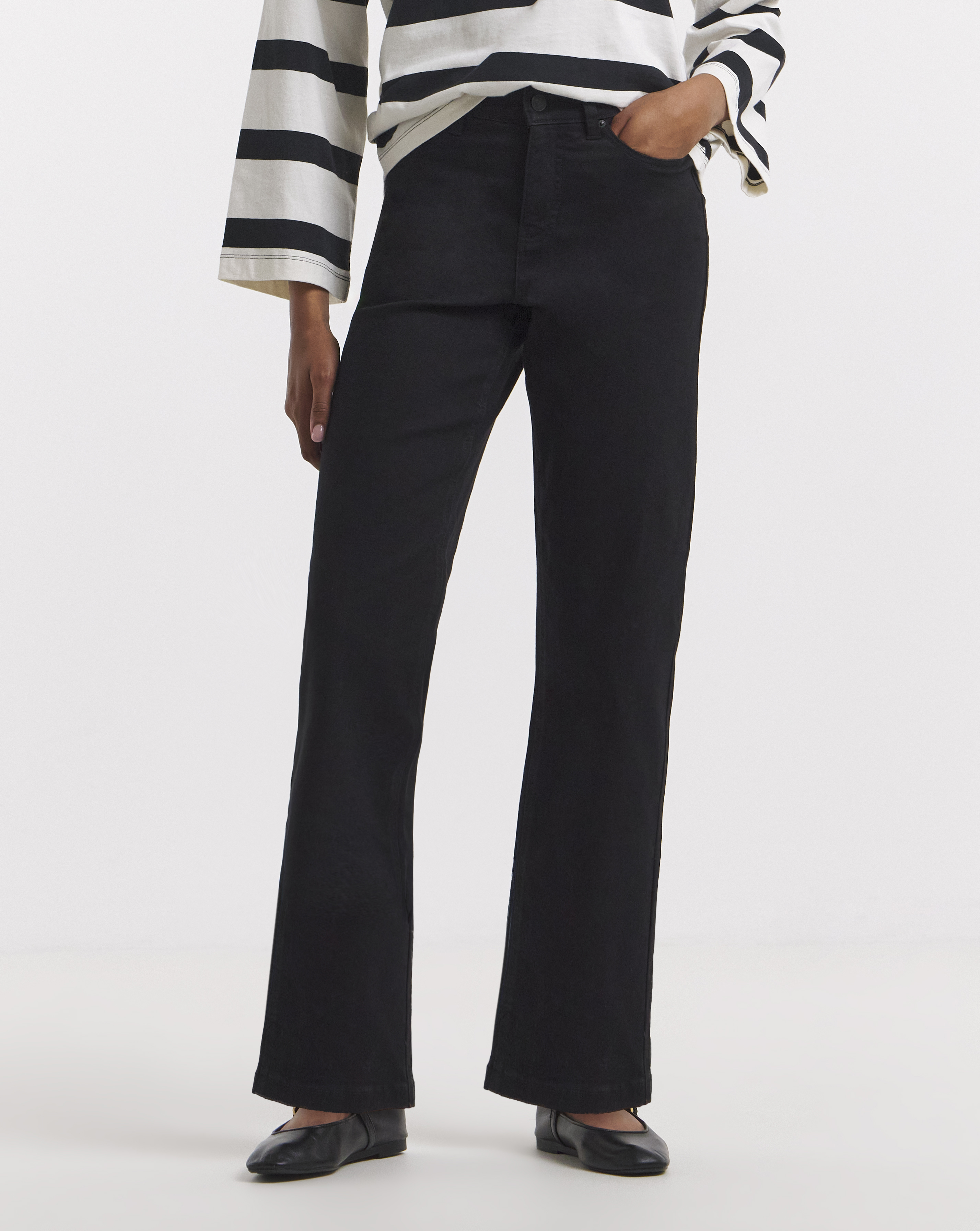 Black 24/7 Stretch Straight Leg Jeans