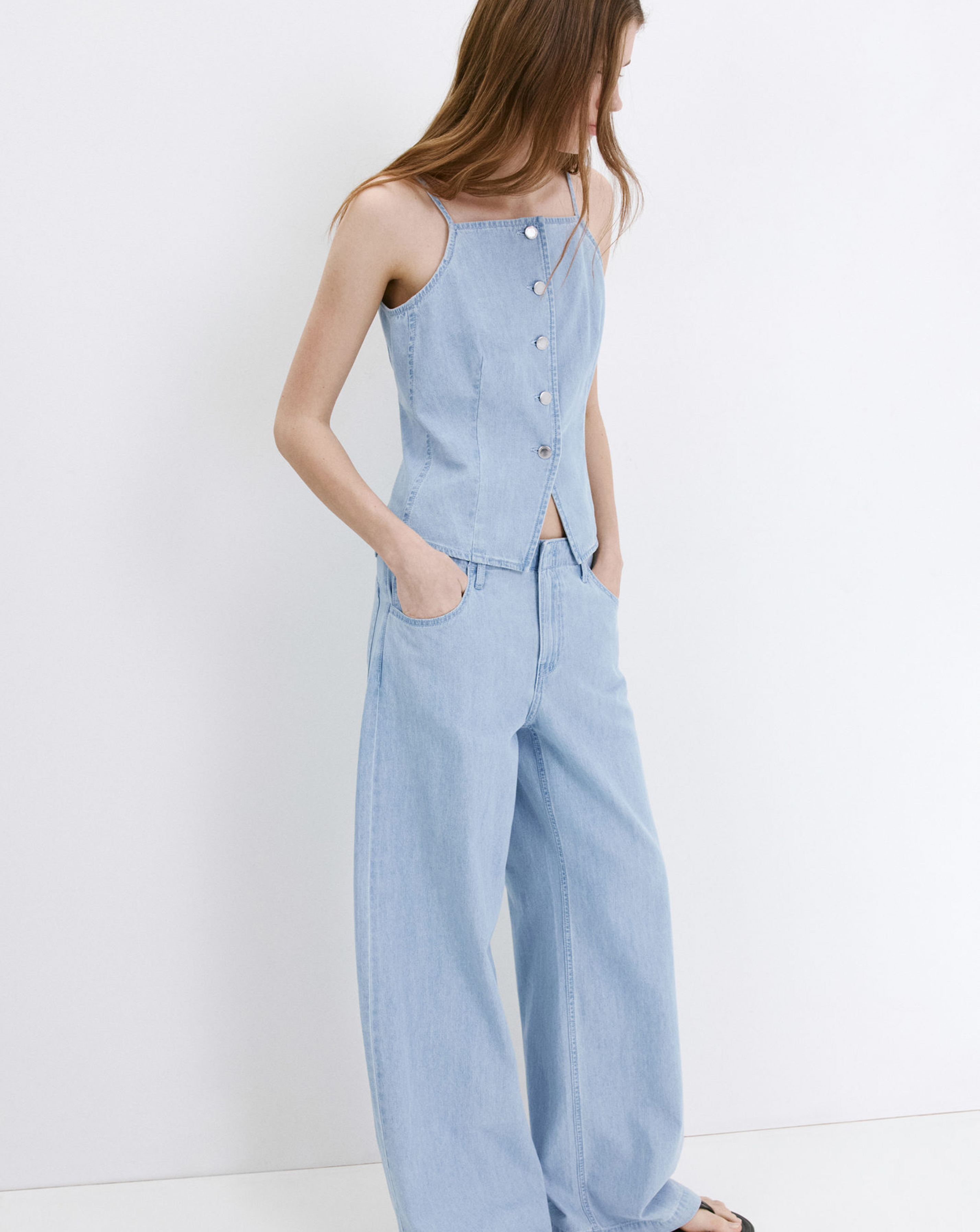 New In - Mango Wide Leg Mid-Rise Jeans