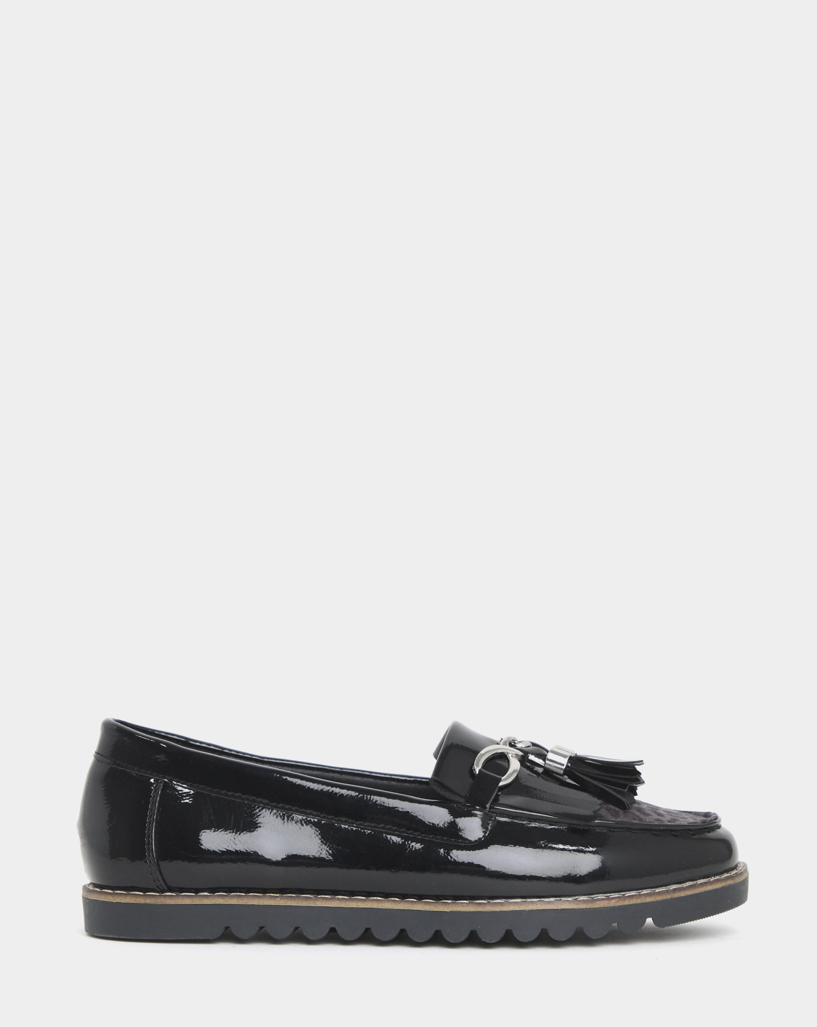 New In - Tassle Chain Trim Flat Loafers Ex Wide