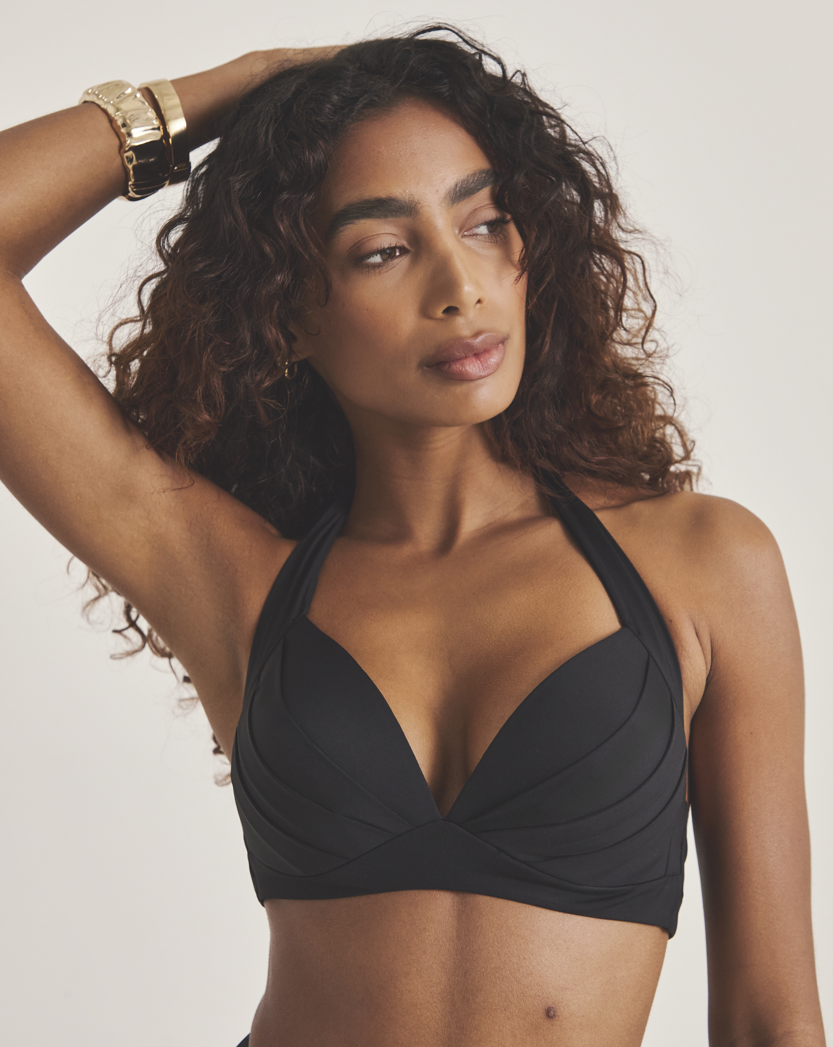 New In - MAGISCULPT Triangle Bikini Top