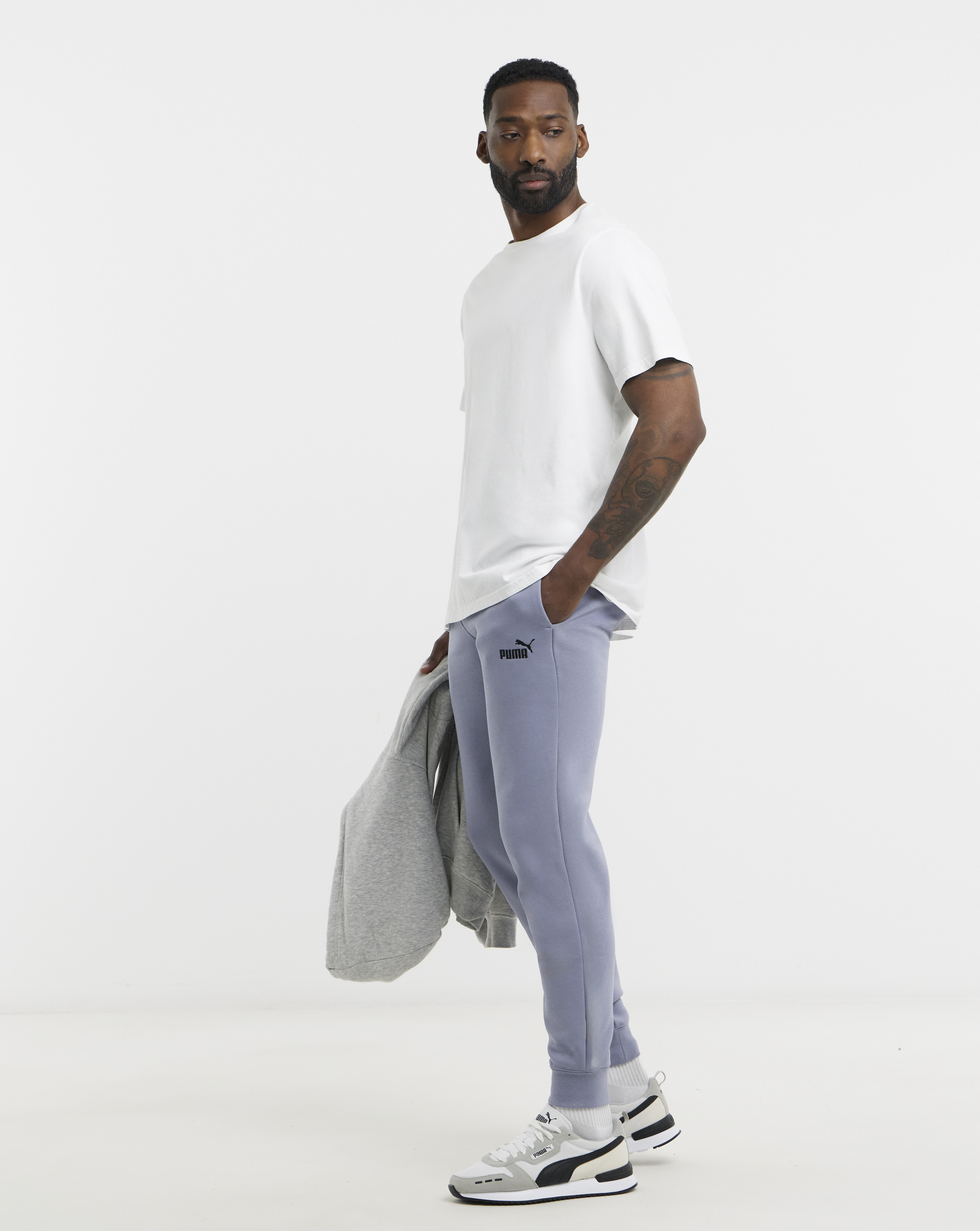 PUMA Essentials No.1 Logo Sweatpants