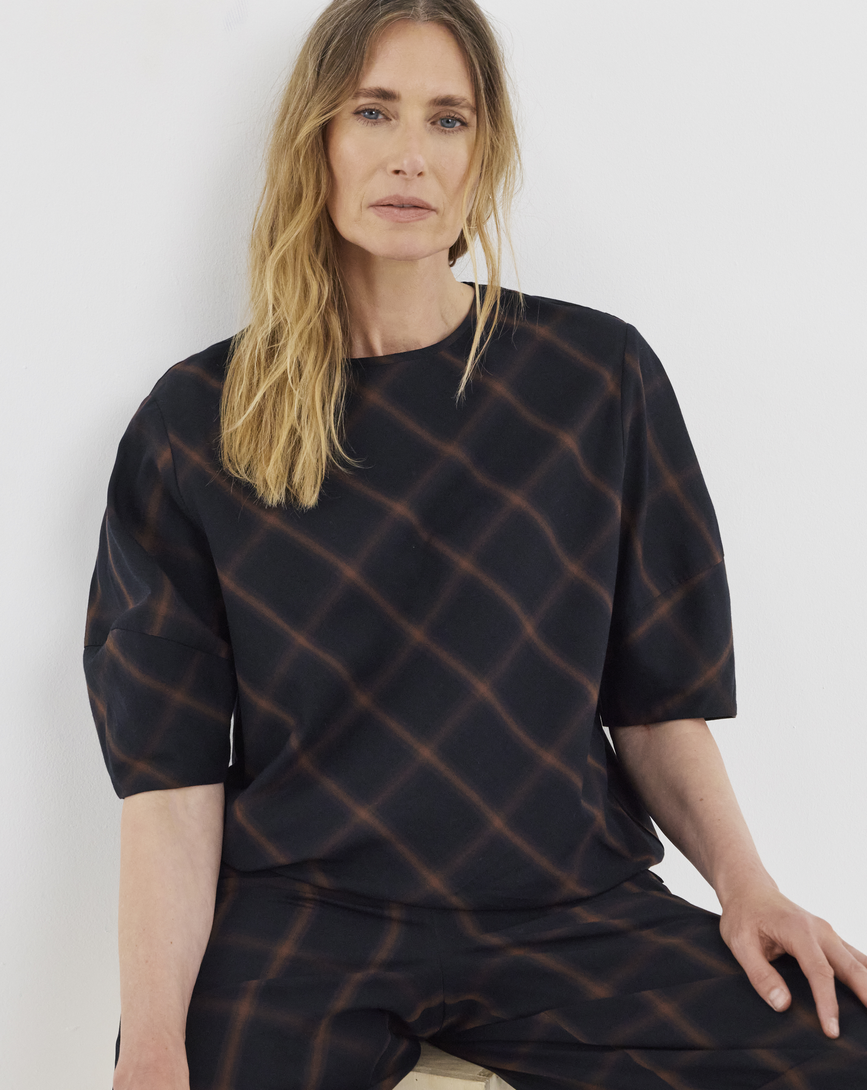 Navy Check Structured Sleeve Top