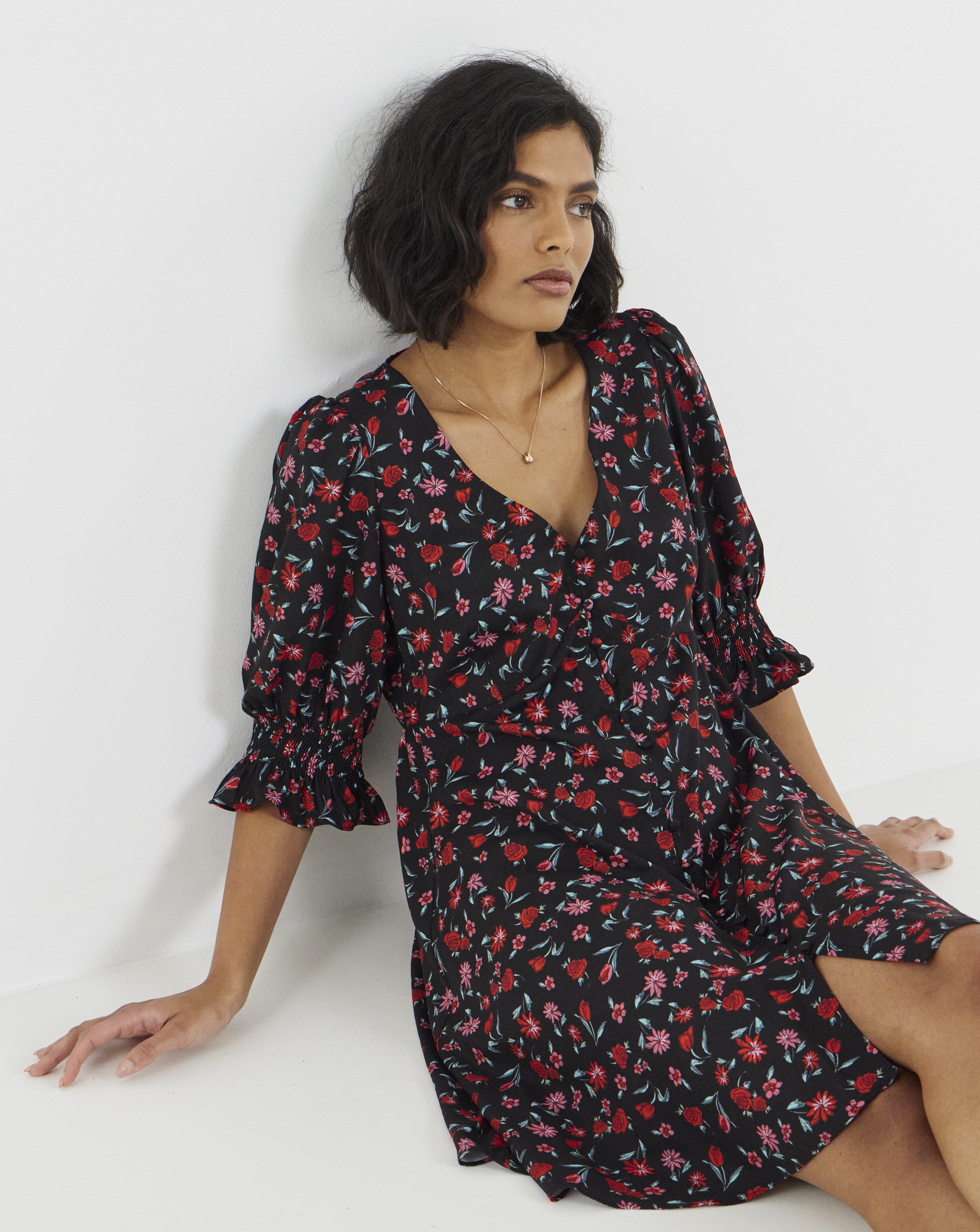 New In - Simply Be Black FloralTea Dress