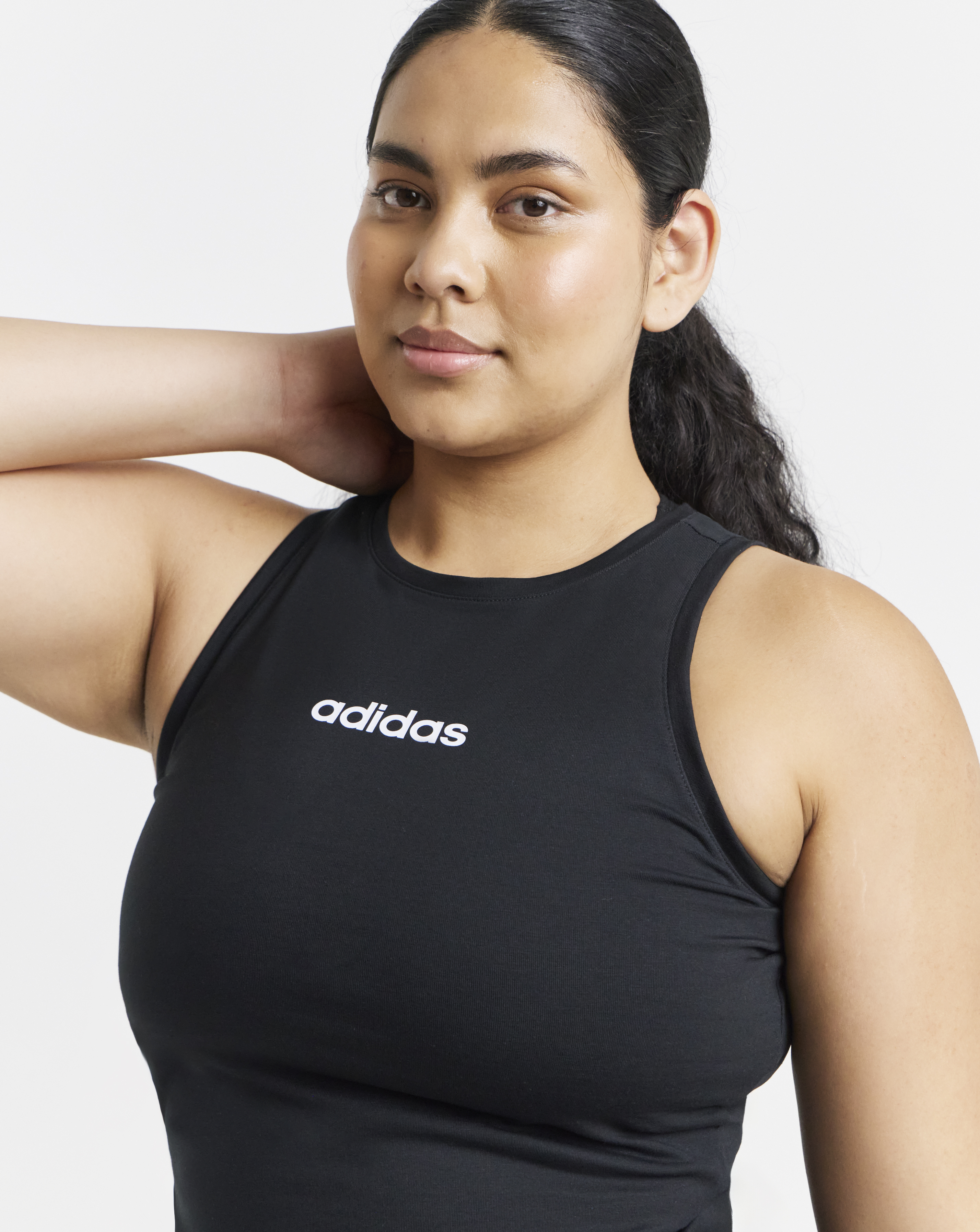 adidas Essentials Linear Slim Tank