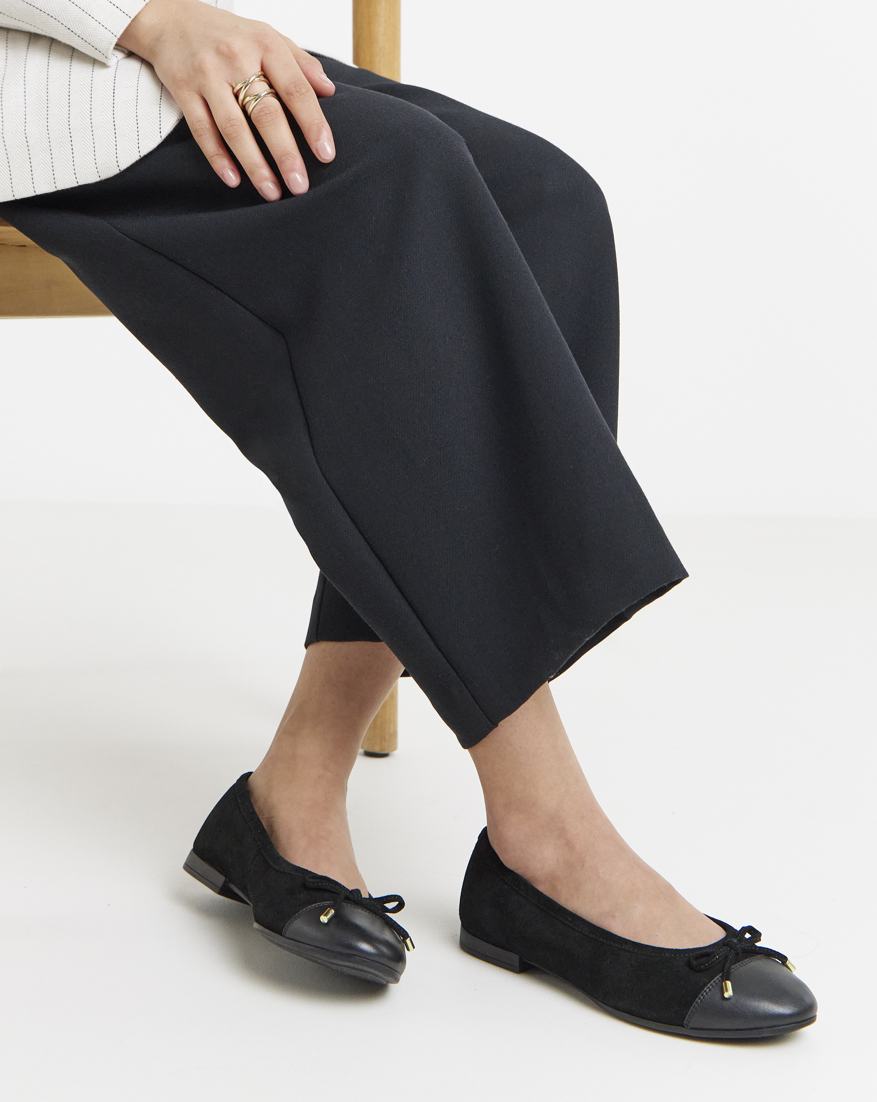 New In - Classic Leather Ballerina Shoes Ex Wide