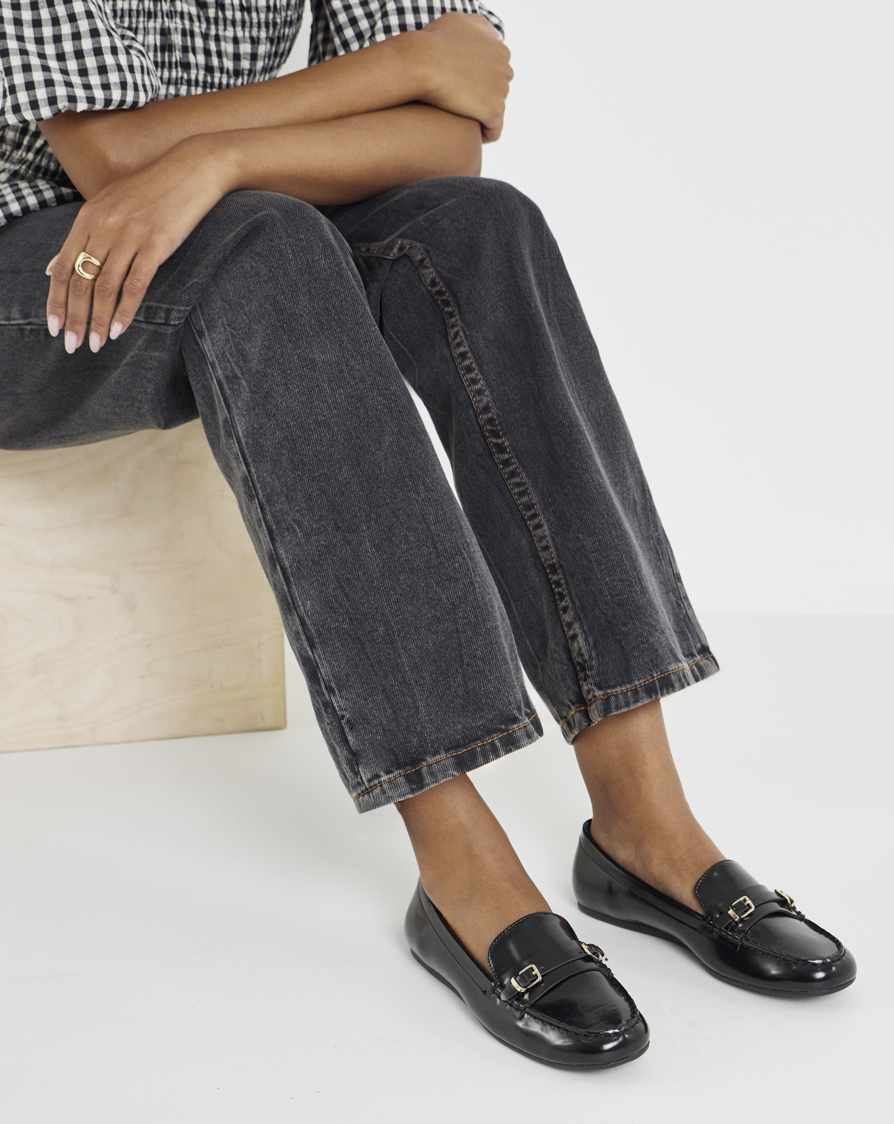 New In - Double Buckle Detail Loafer Wide