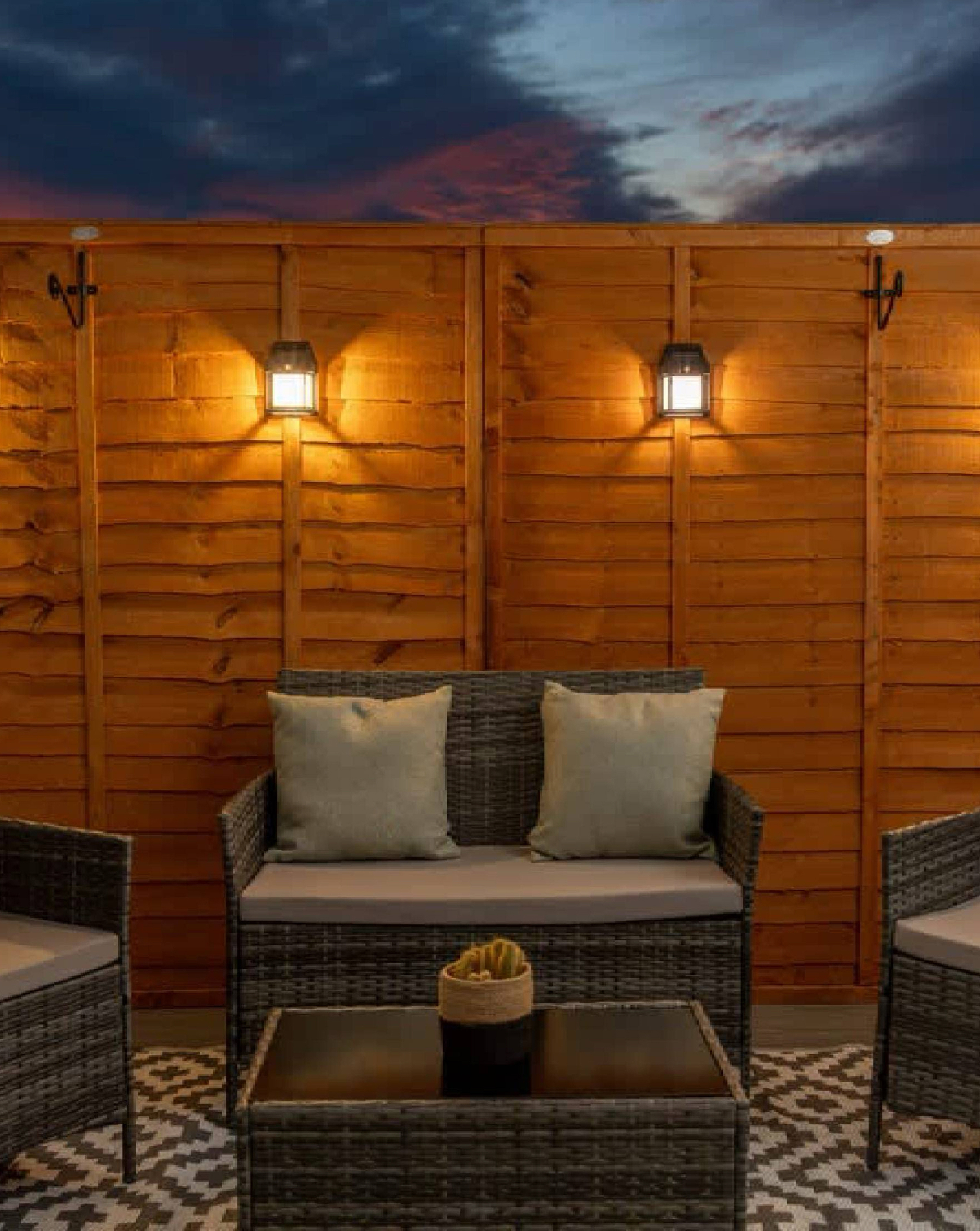 New In - ValueLights Pack of 4 - Black Lantern