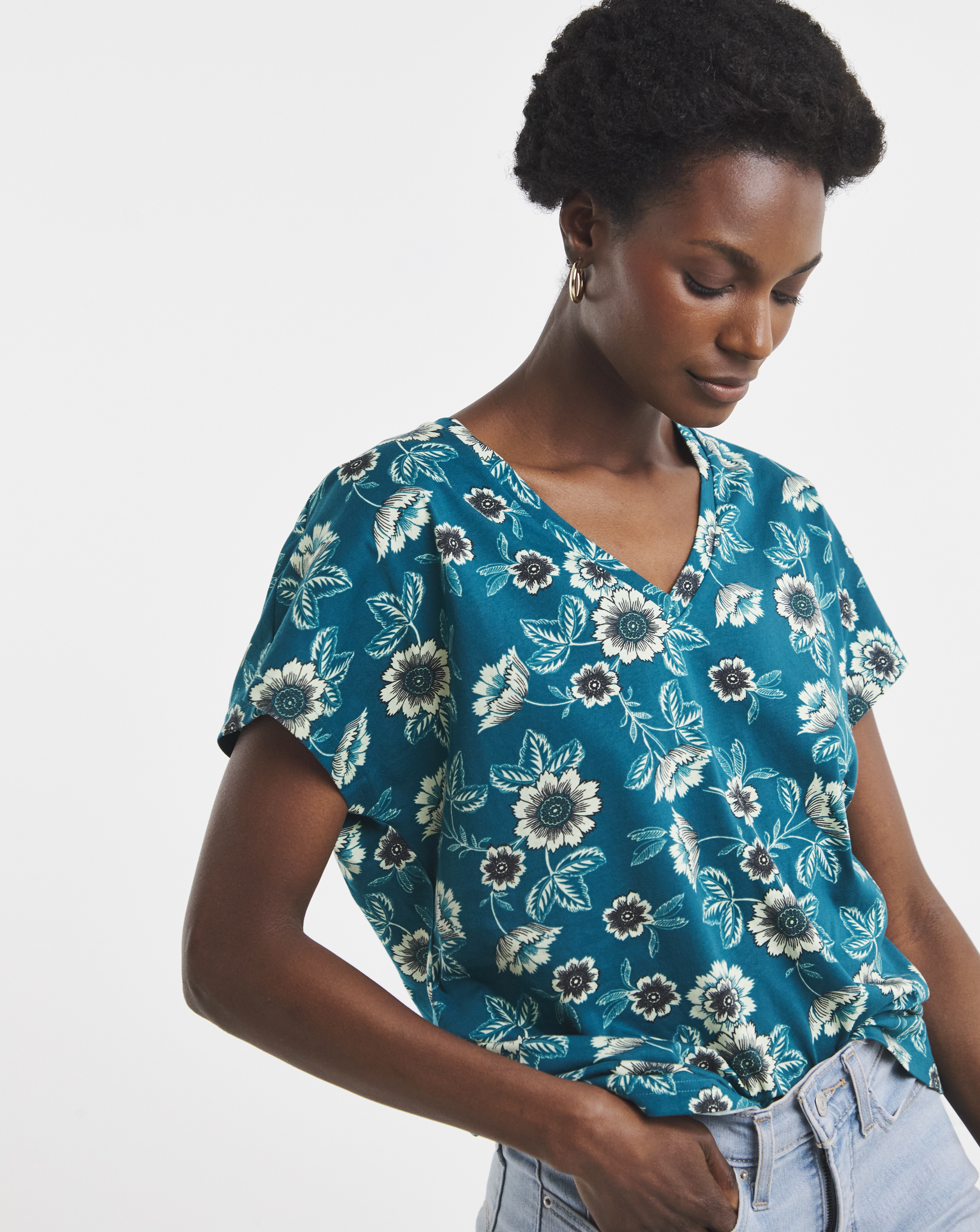 Green Printed V Neck T-Shirt