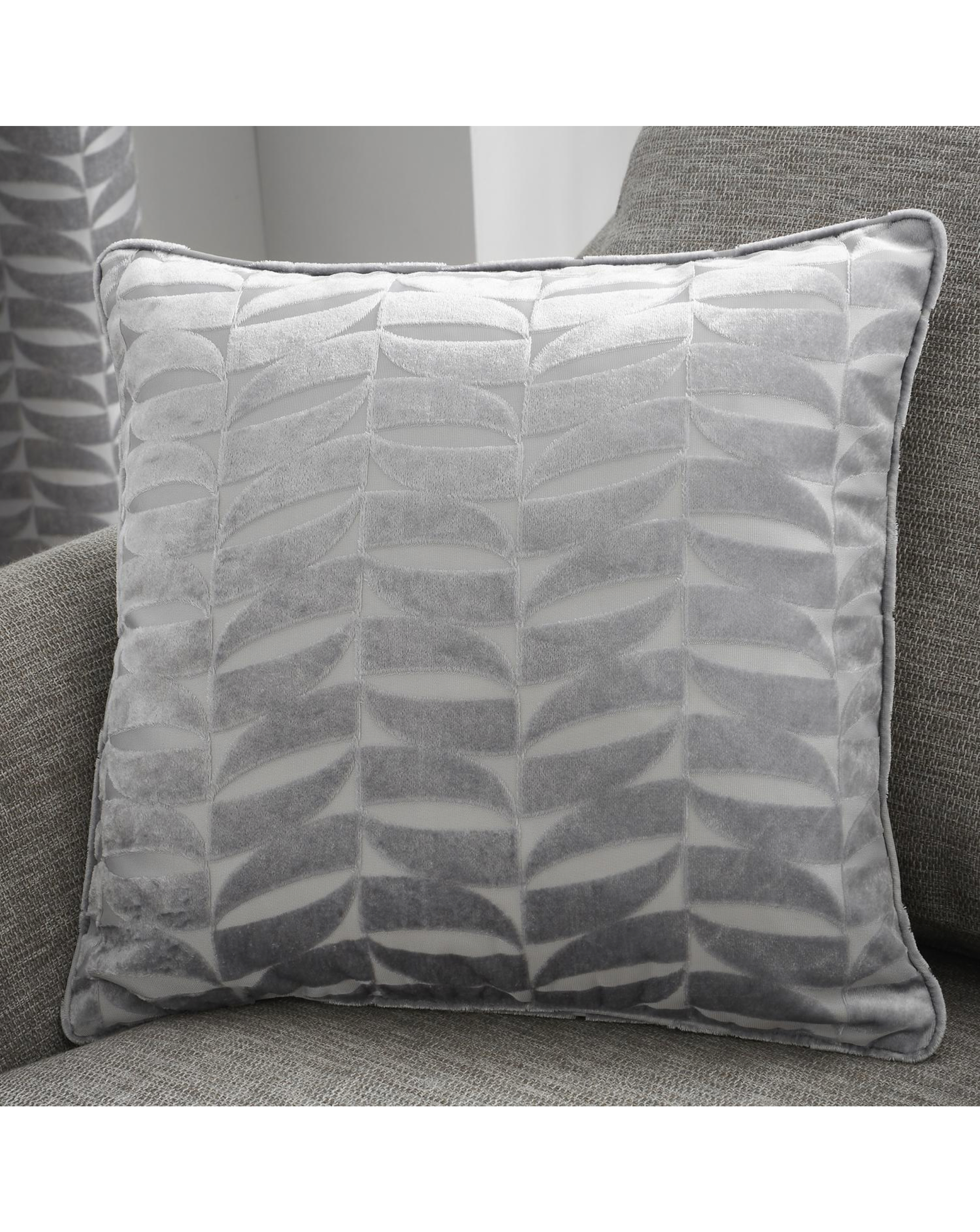 Curtina Kendal Filled Cushion