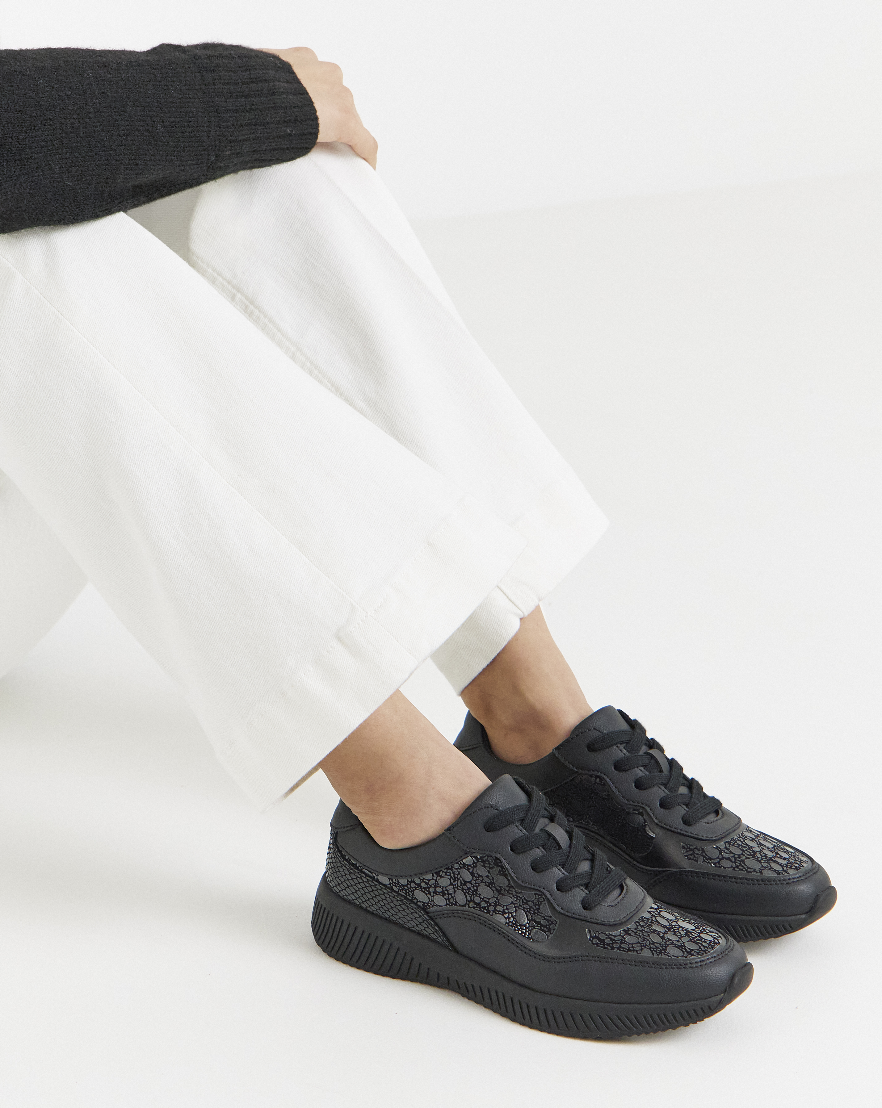 New In - Lace Up Trainer Detail EEE Fit