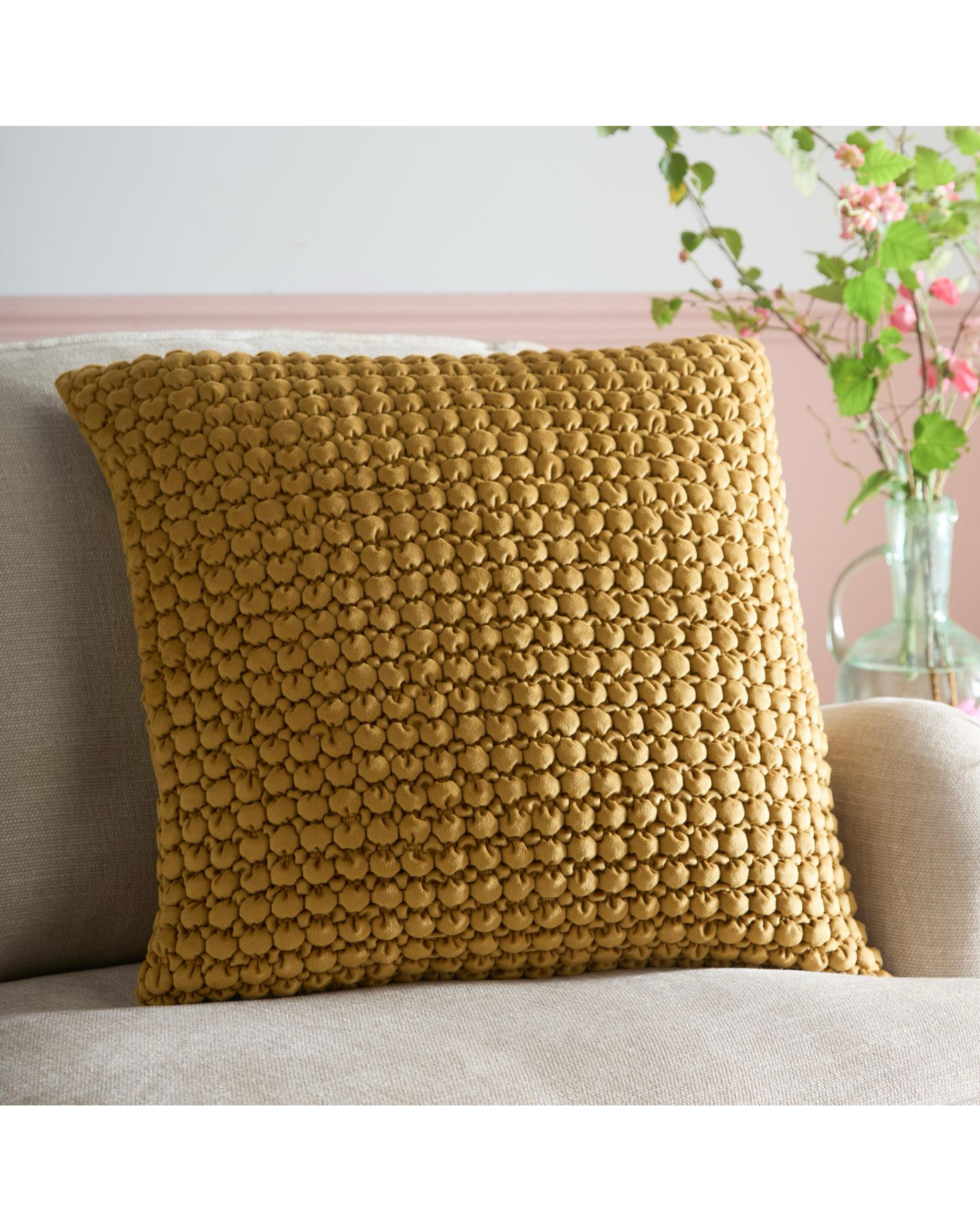 Appletree Bobble Filled Cushion