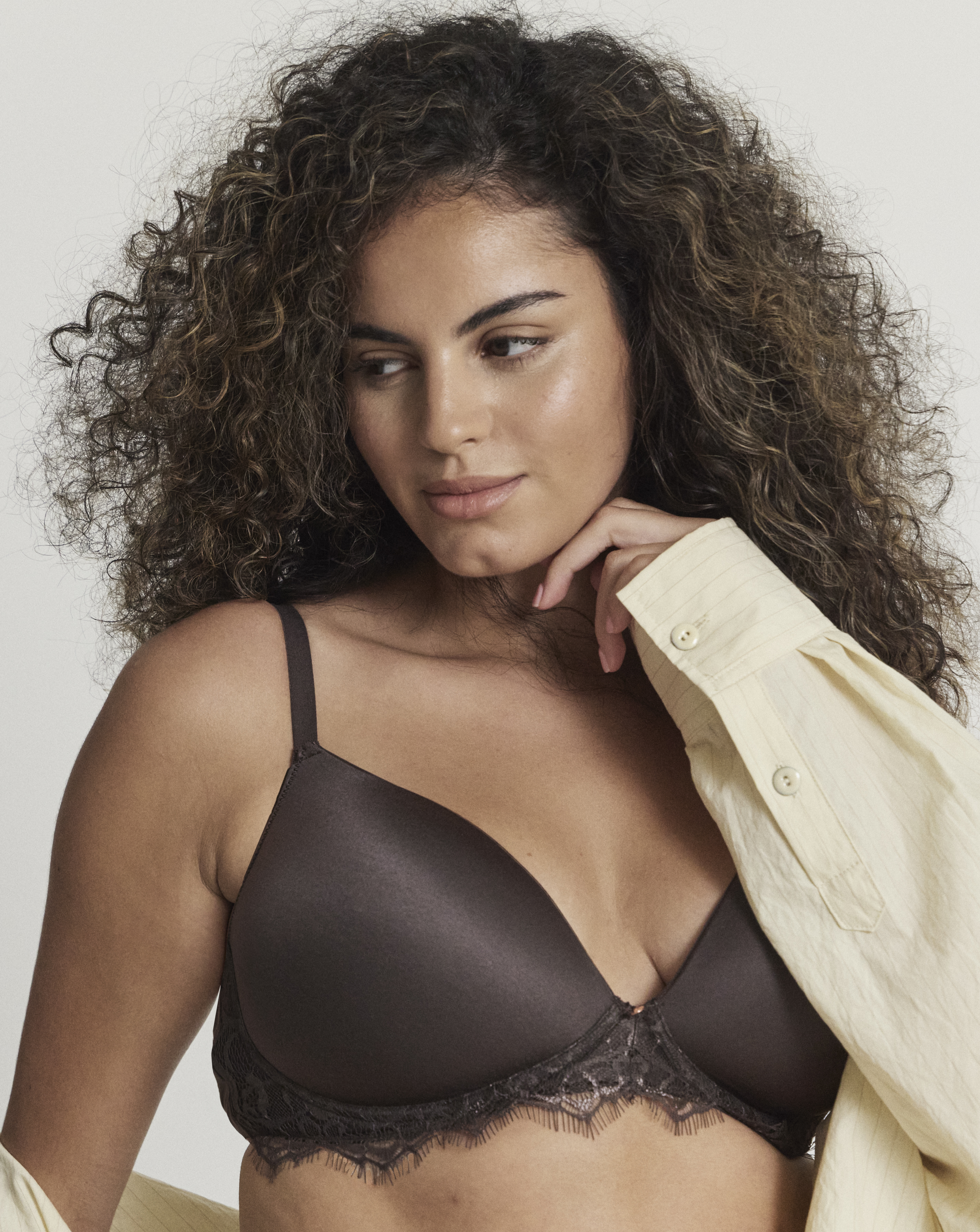 Figleaves Smoothing Non Wired Padded Bra In Cafe | UK Size 32B Women's