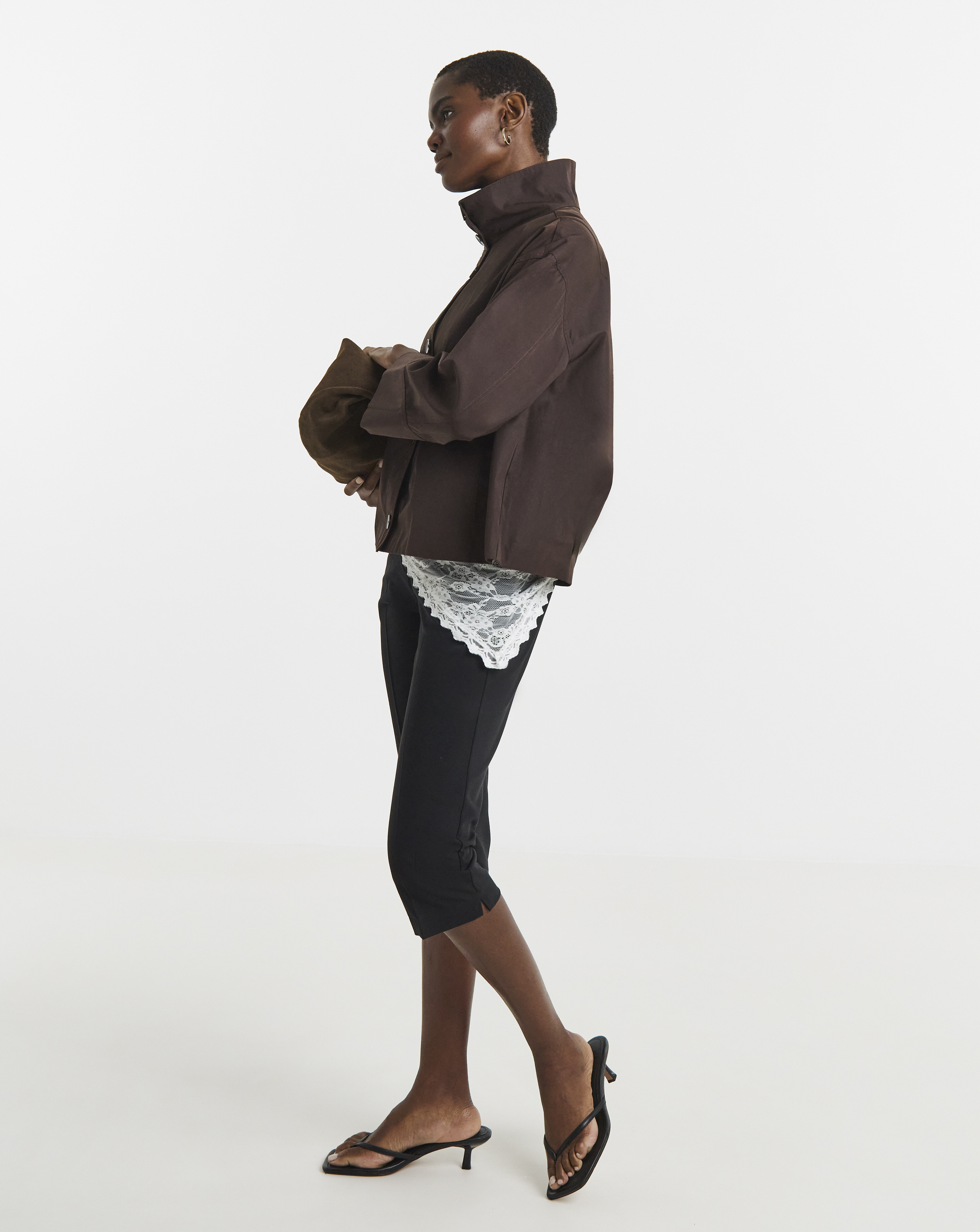New In - PVL Capri Trousers