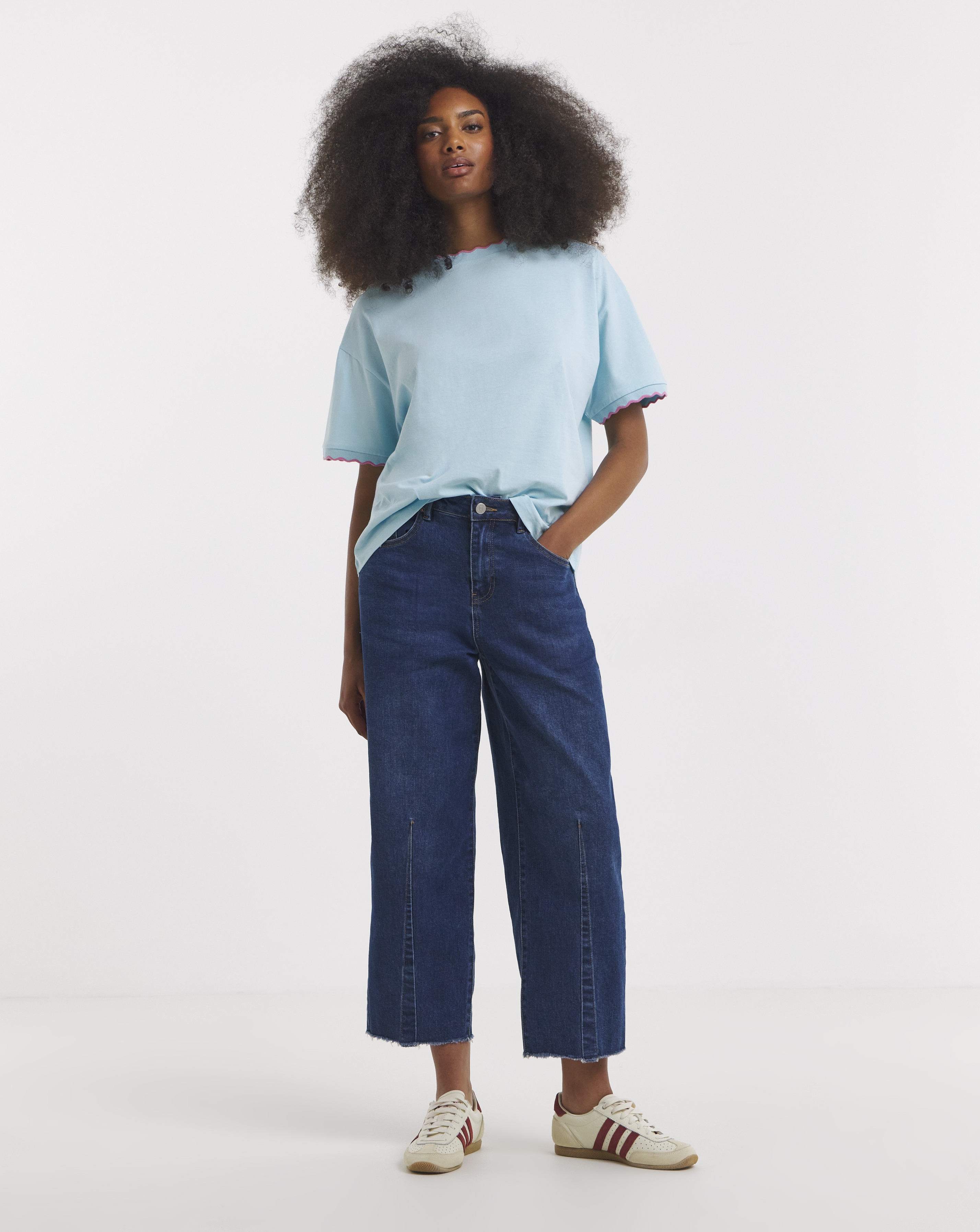 Scallop Trim Boxy T-Shirt - Image