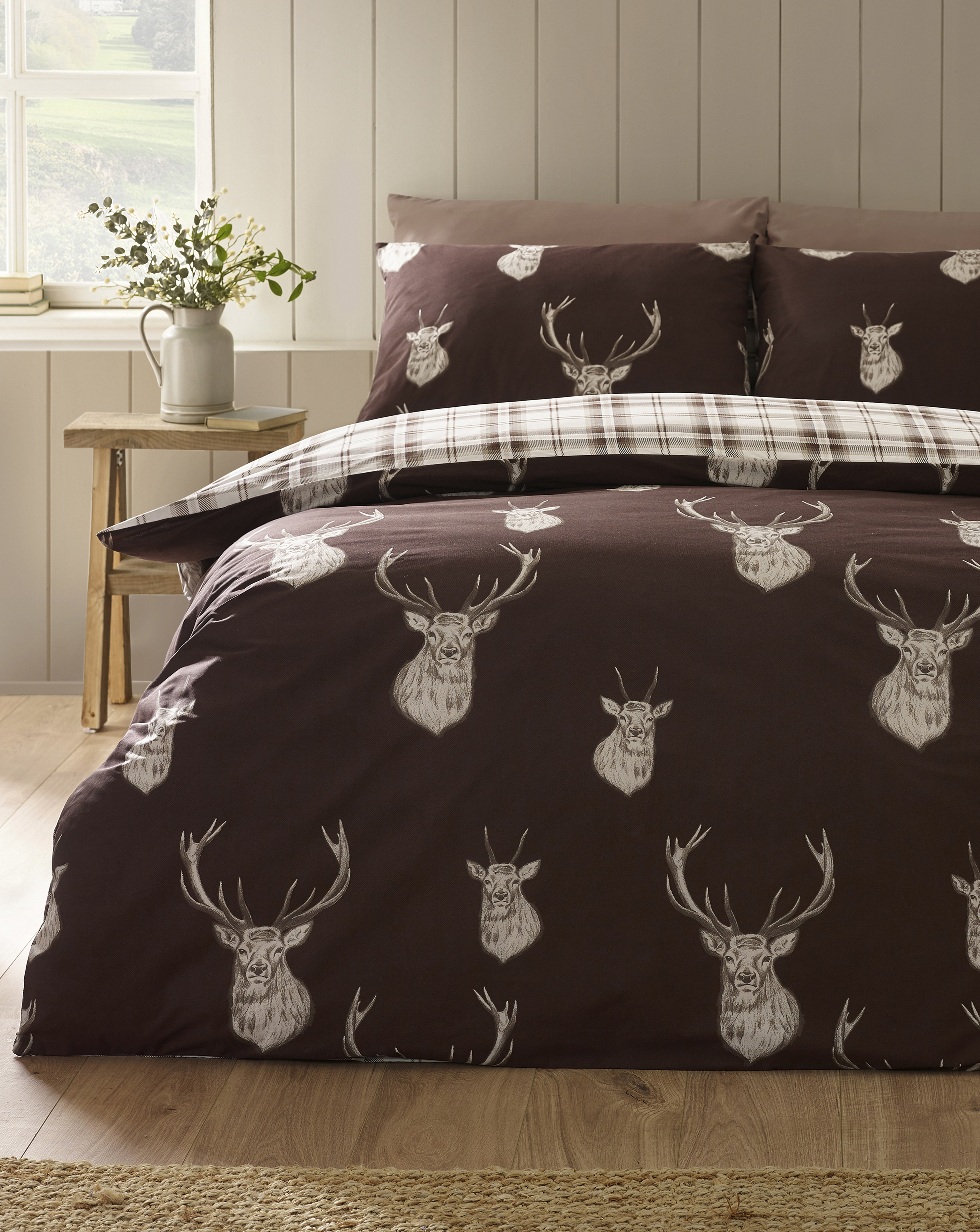 Catherine Lansfield Men's Chocolate Stag Duvet Cover Set