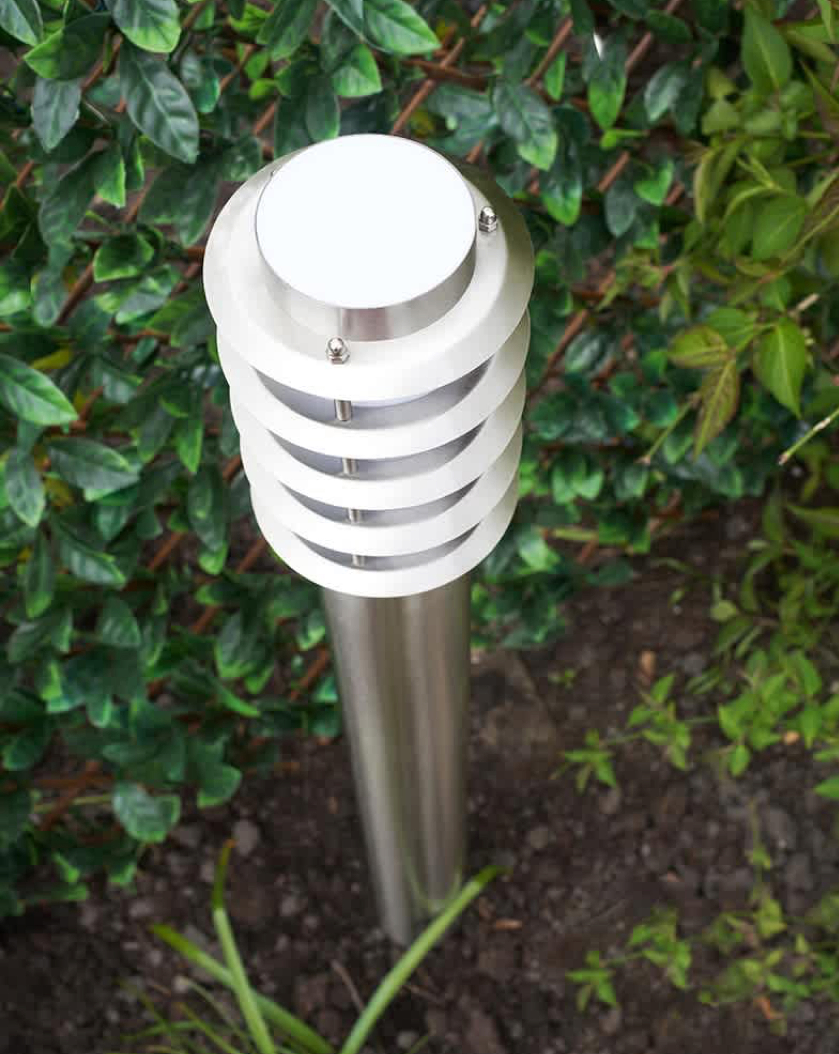 ValueLights Wharf 4 Pack 1m Outdoor Wired Bollard Light Posts - Bulbs Included