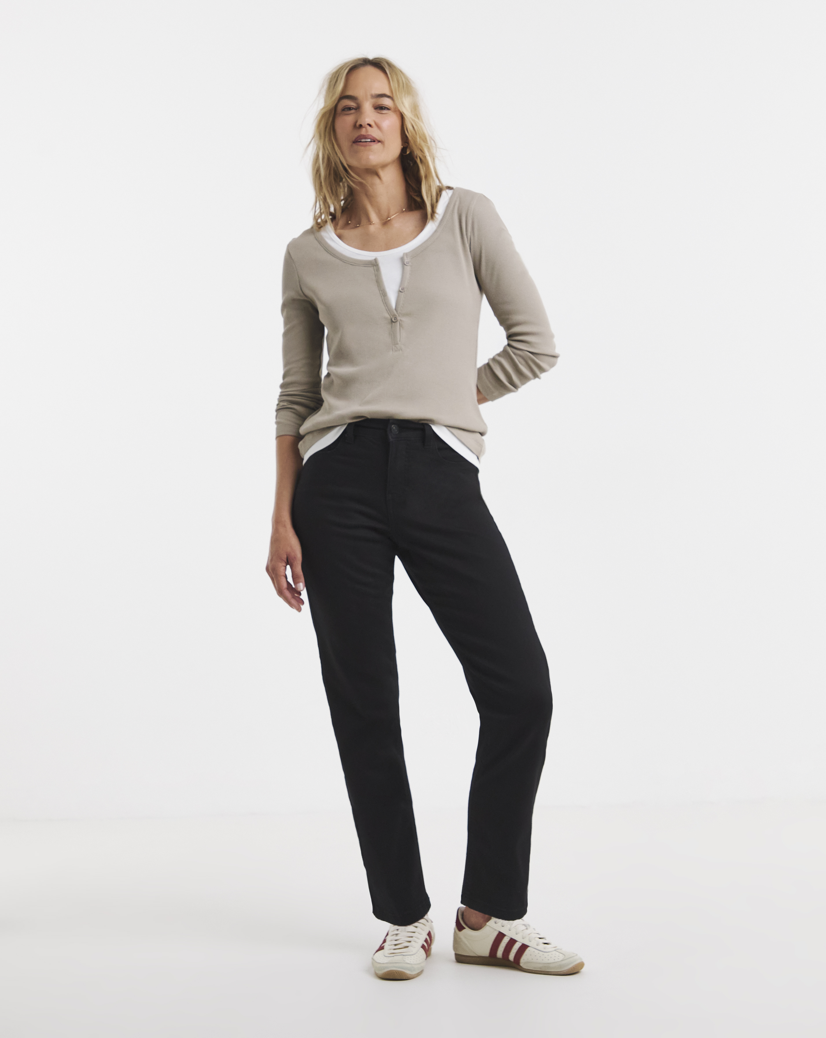 24/7 Straight Leg Jeans