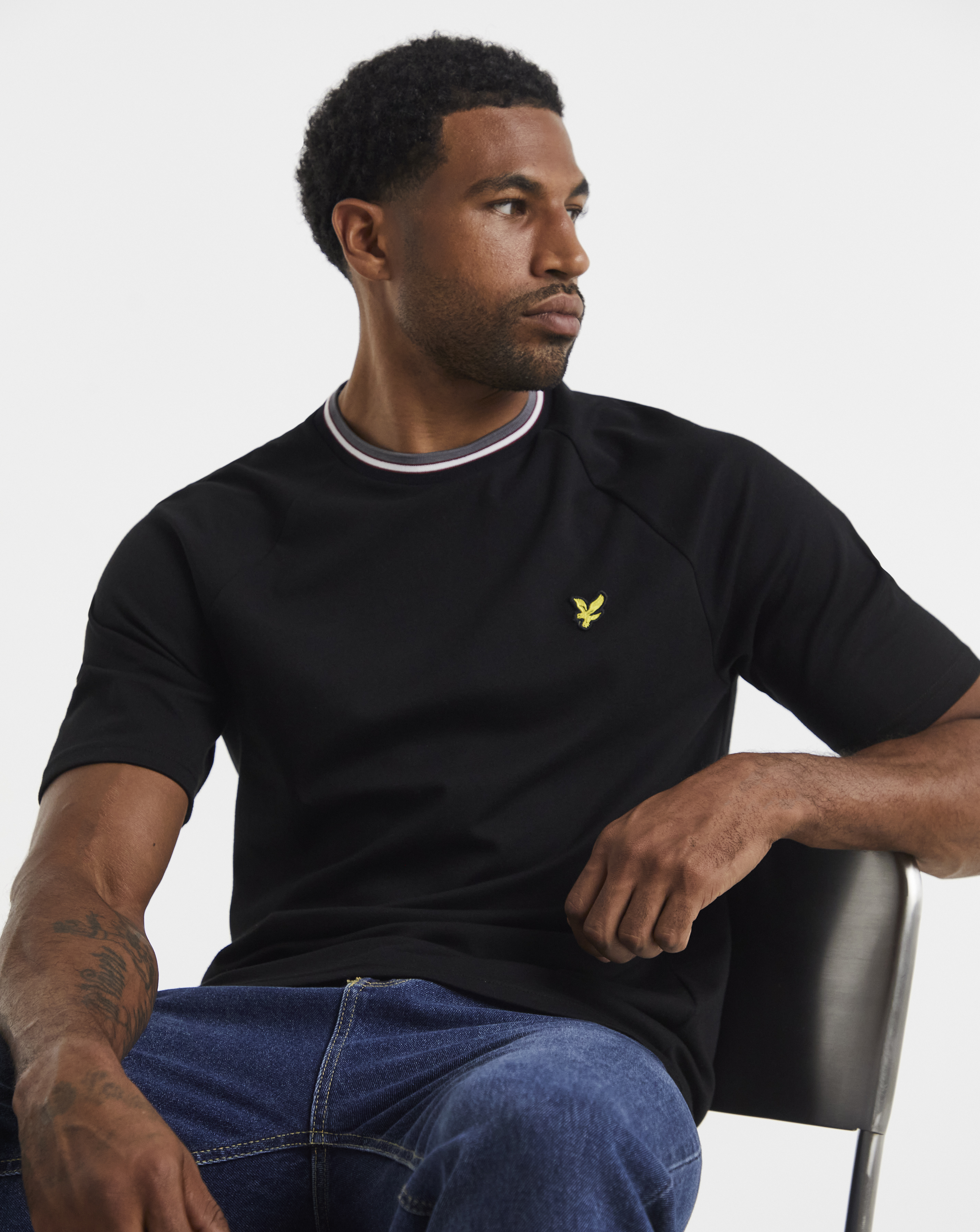 Lyle & Scott Black Brand Sports Sleeve T-Shirt - Image 2