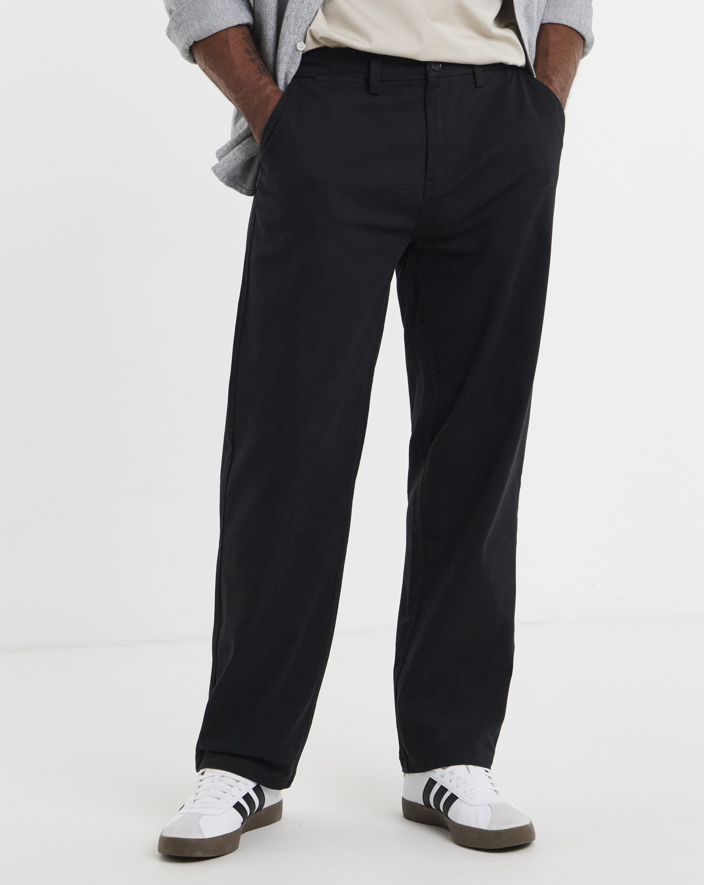 Loose Fit Chino
