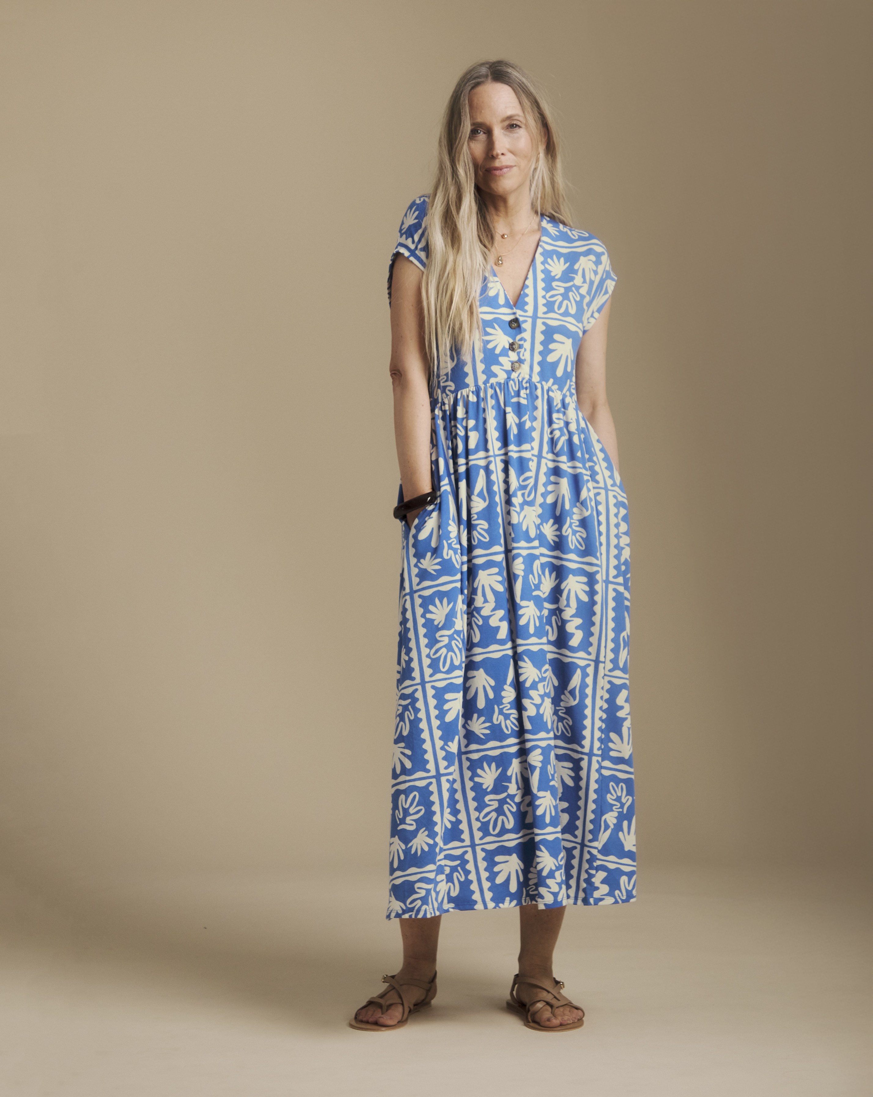 Julipa Petite Printed Jersey Midi Dress