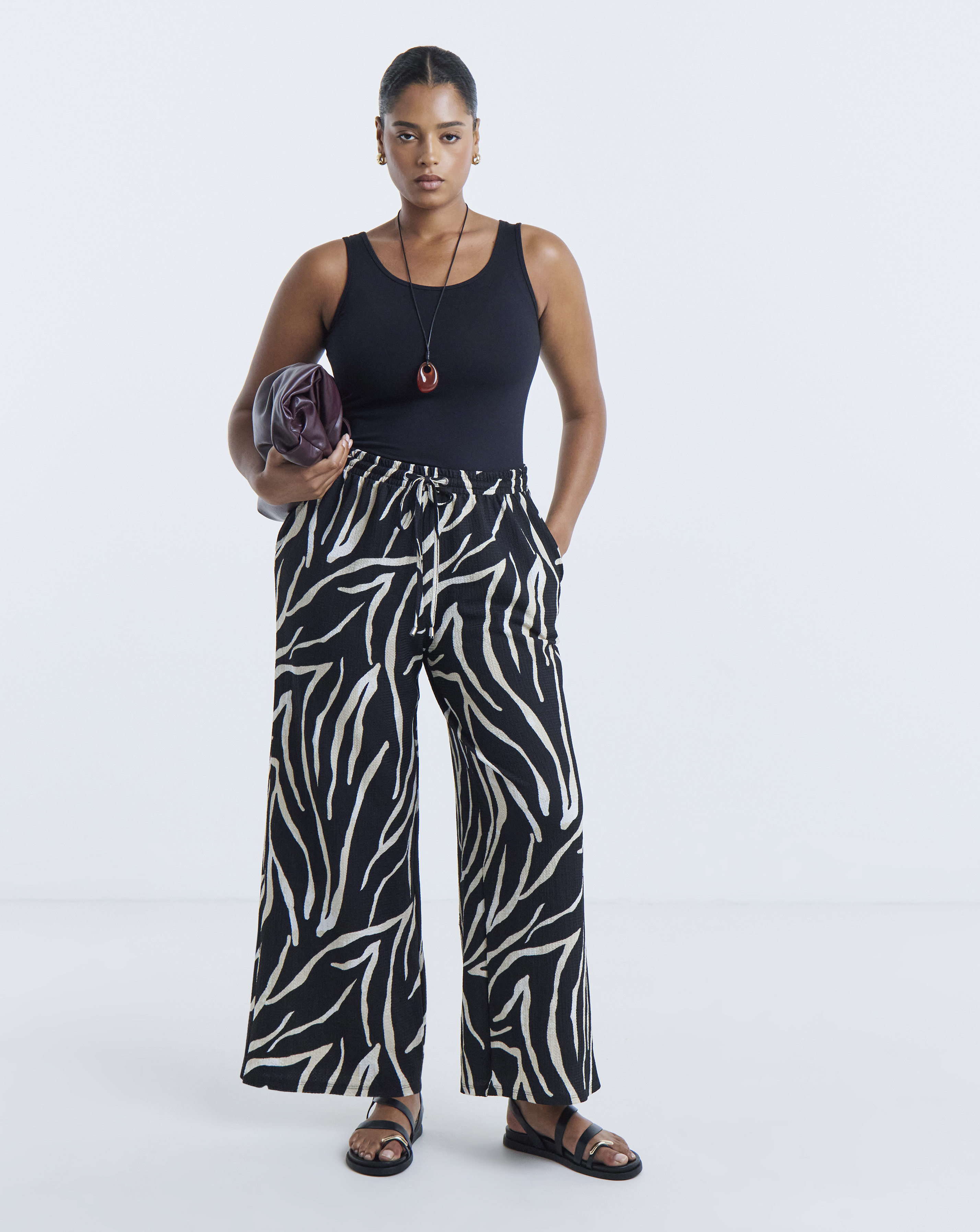 Simply Be Black Zebra Textured Waffle Wide Leg Trouser