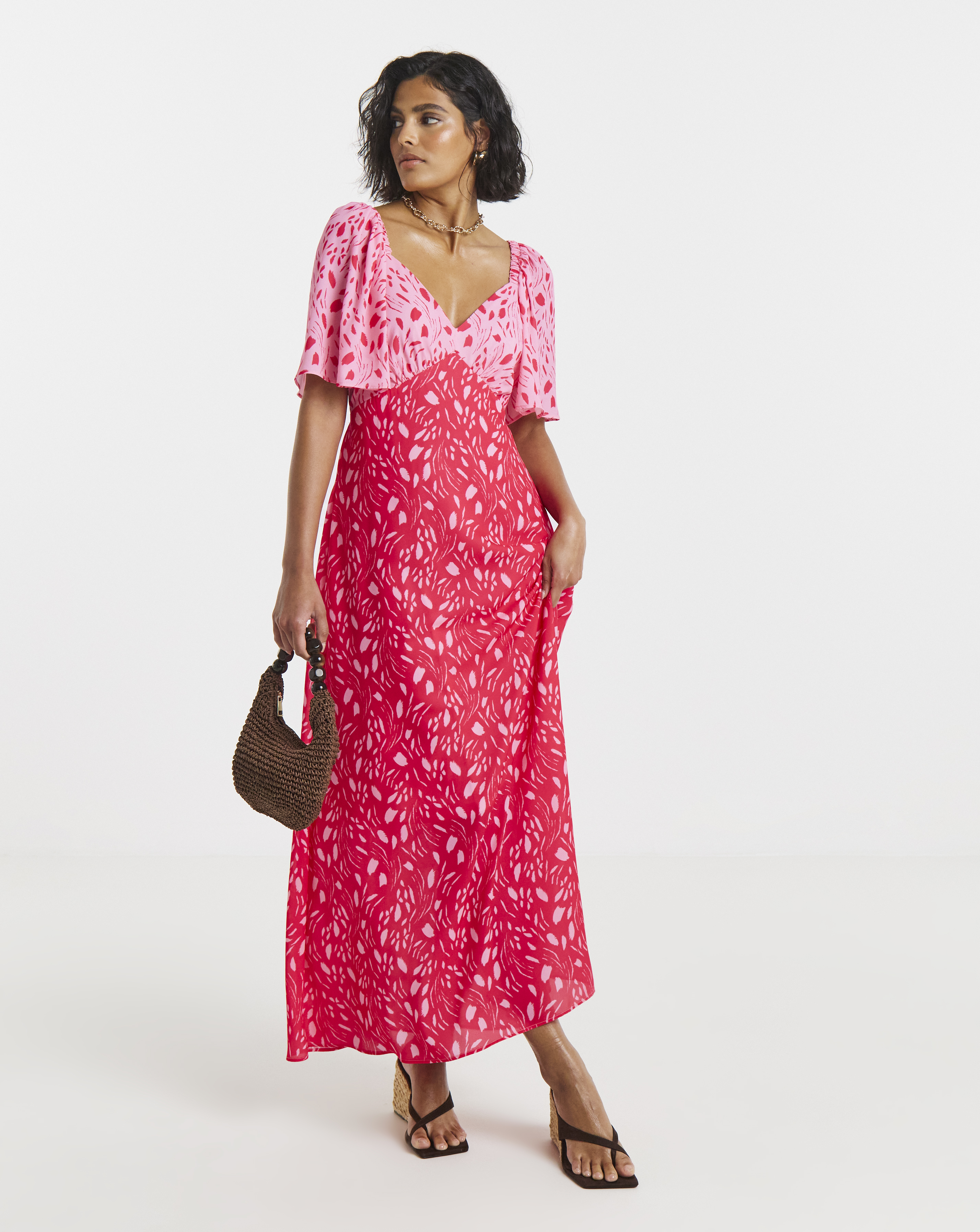 New In - Twisted Wunder Chiffon Maxi Dress