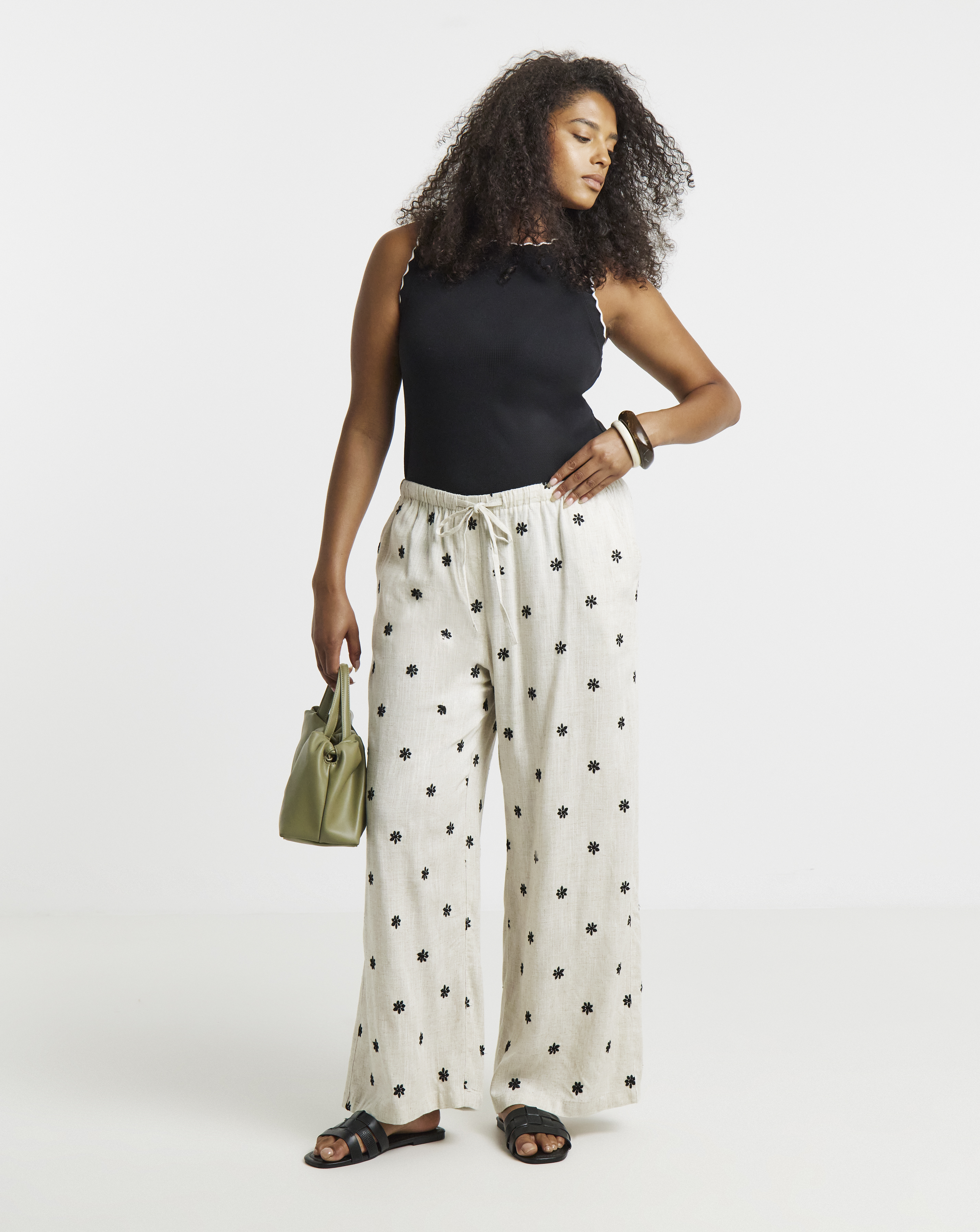 Simply Be Daisy Embroidered Wide Trouser