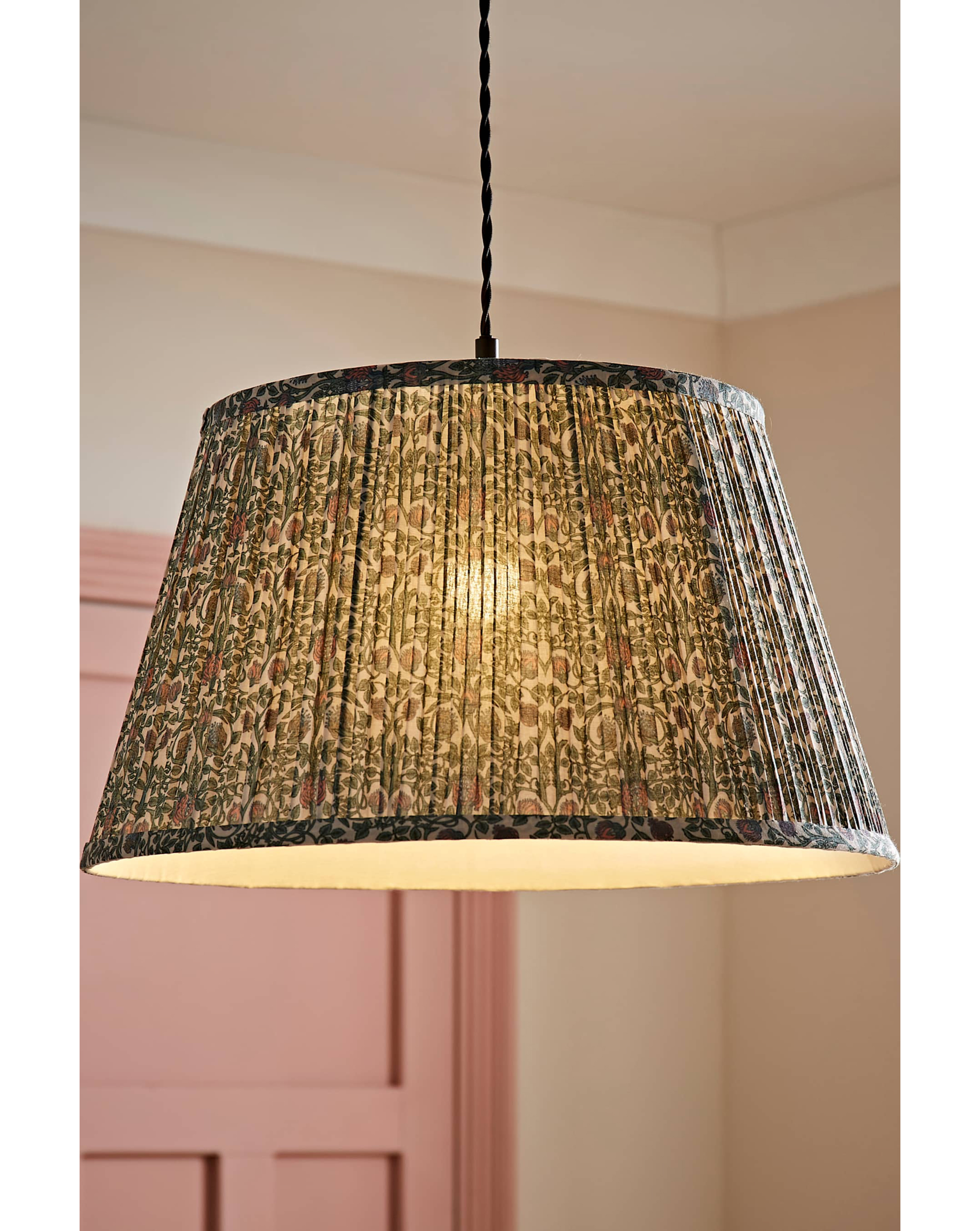 ValueLights Abel Large Tapered Floral Pleated Easy Fit Shade 45cm