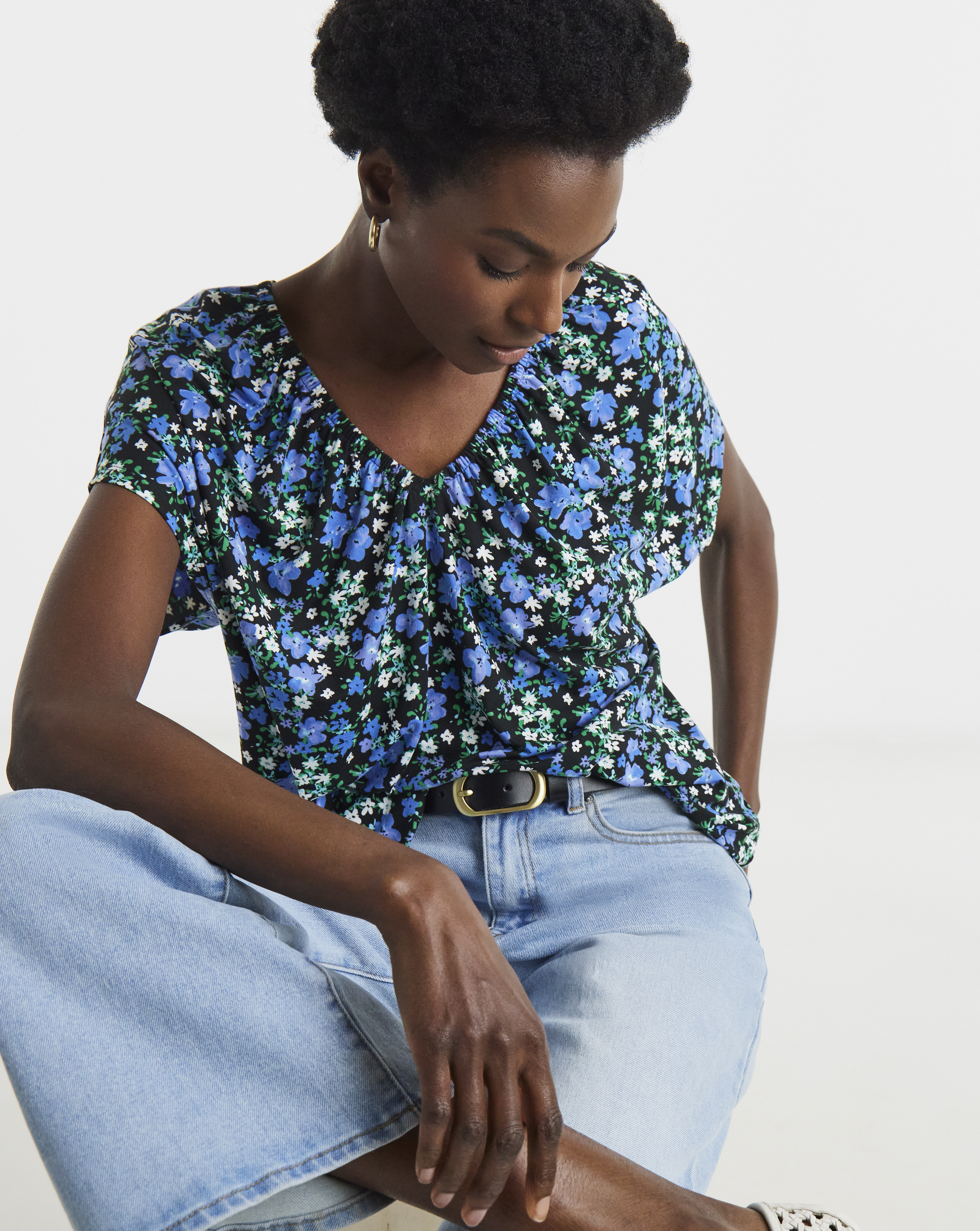 New In - V-Neck Top