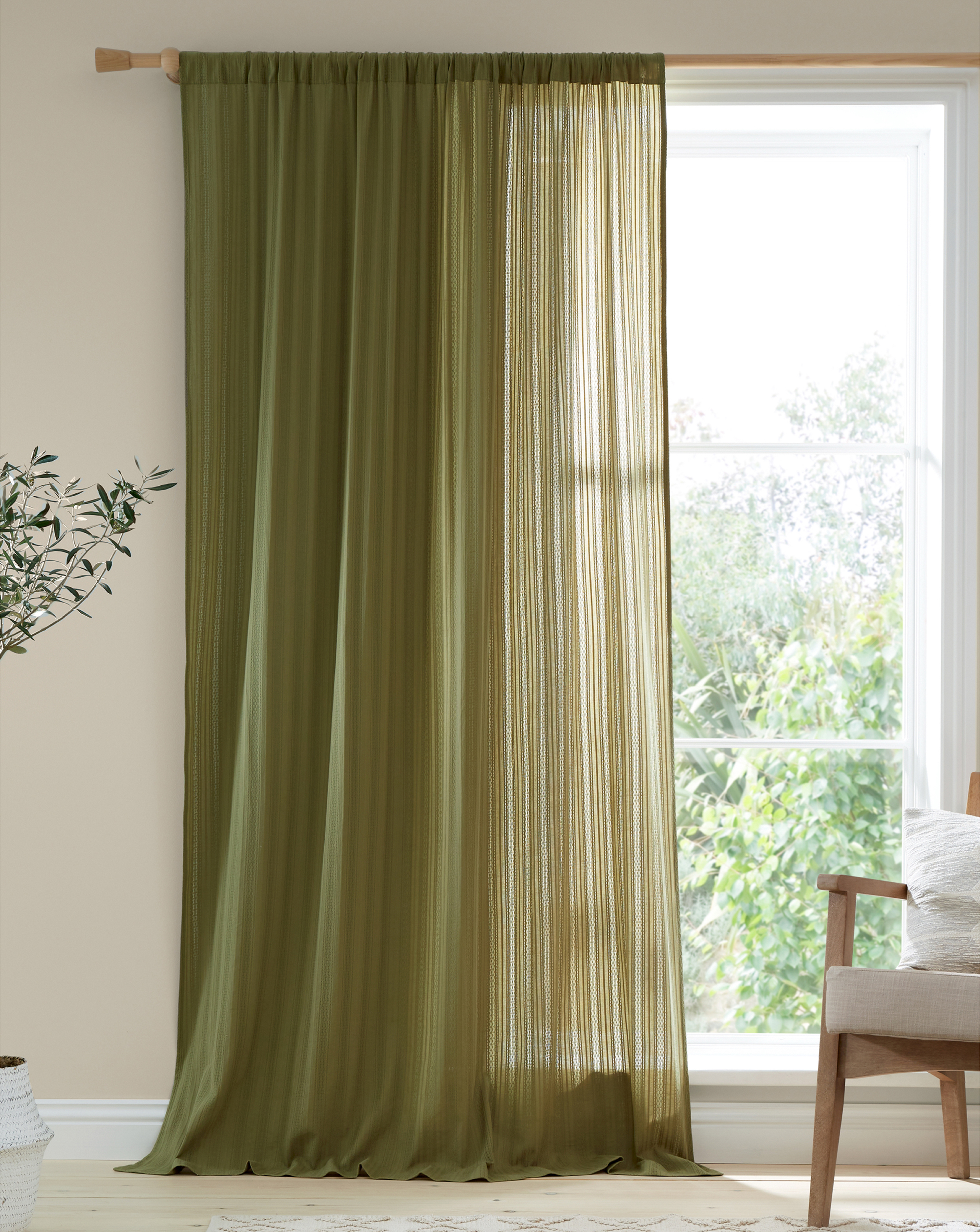 Pineapple Elephant Zofia Panel Voile