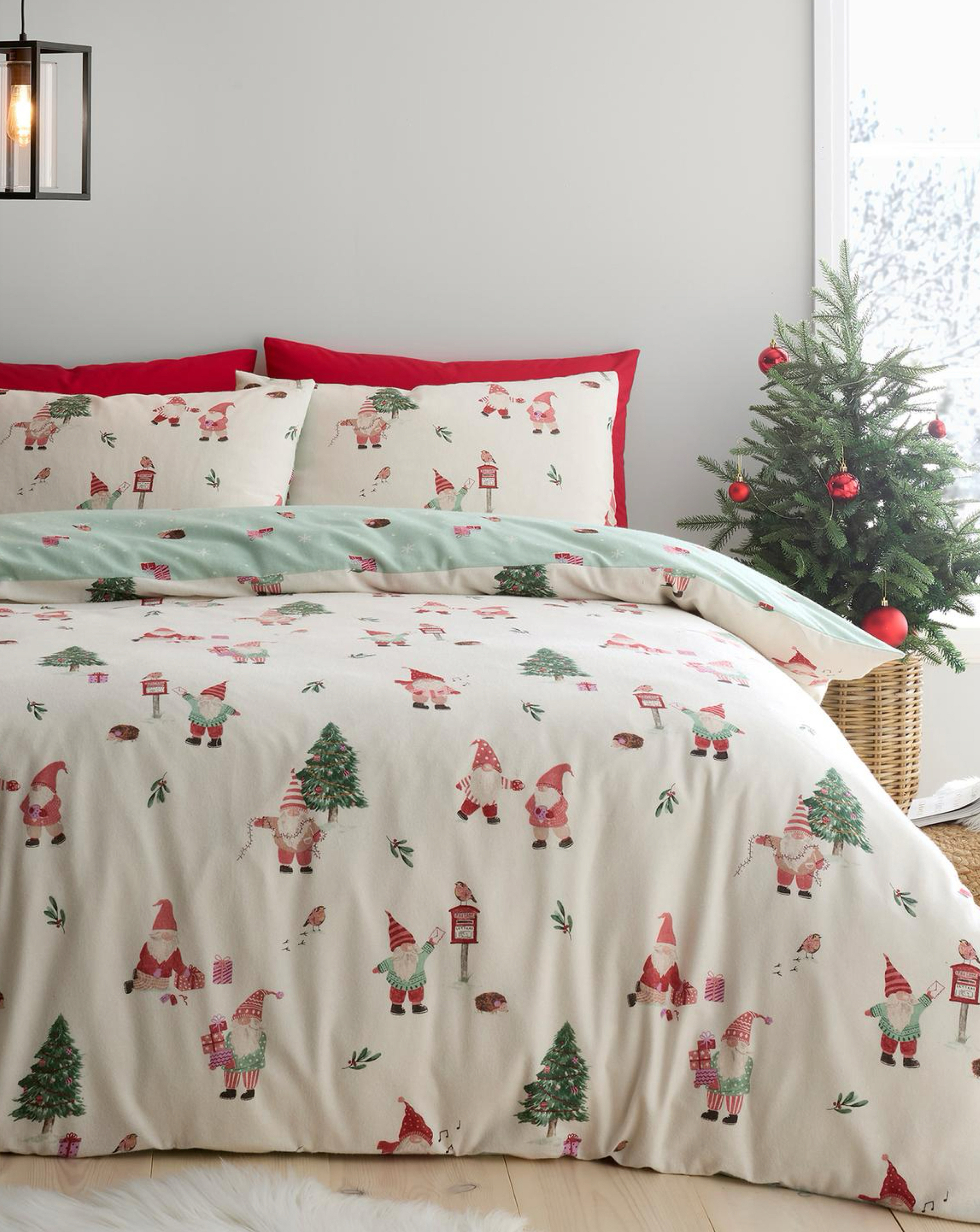 Fusion Men's Natural Christmas Gonks Duvet Cover Set Size 1