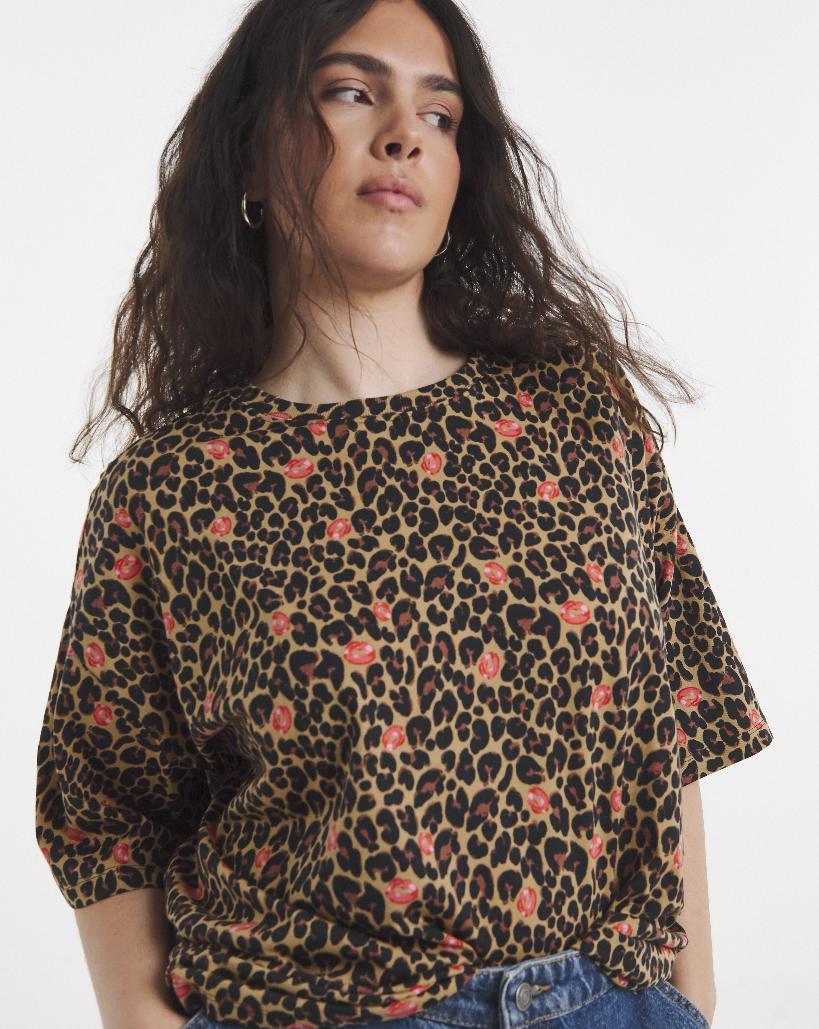New In - Leopard Lips Graphic