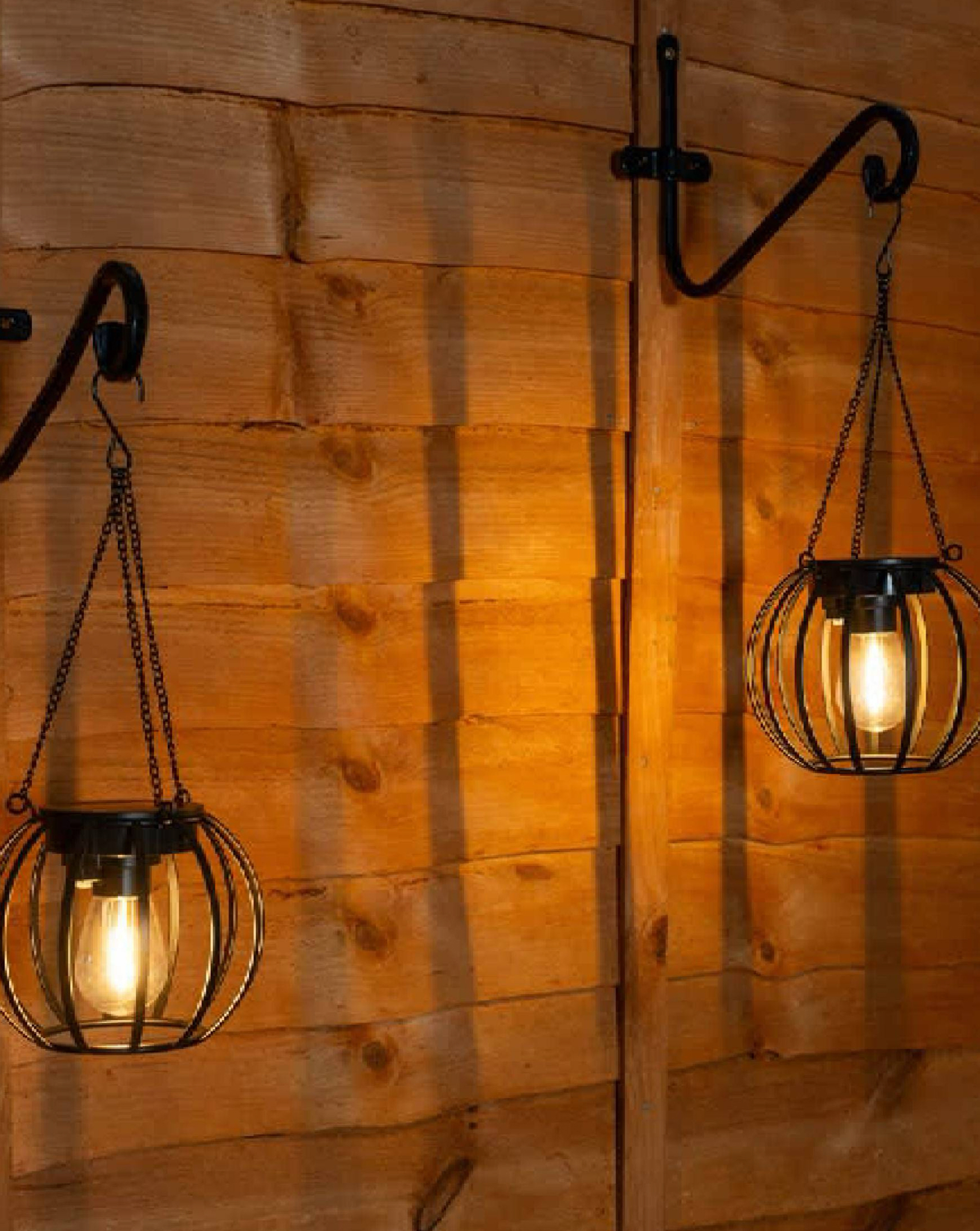 New In - ValueLights 2 Pack Solar Powered