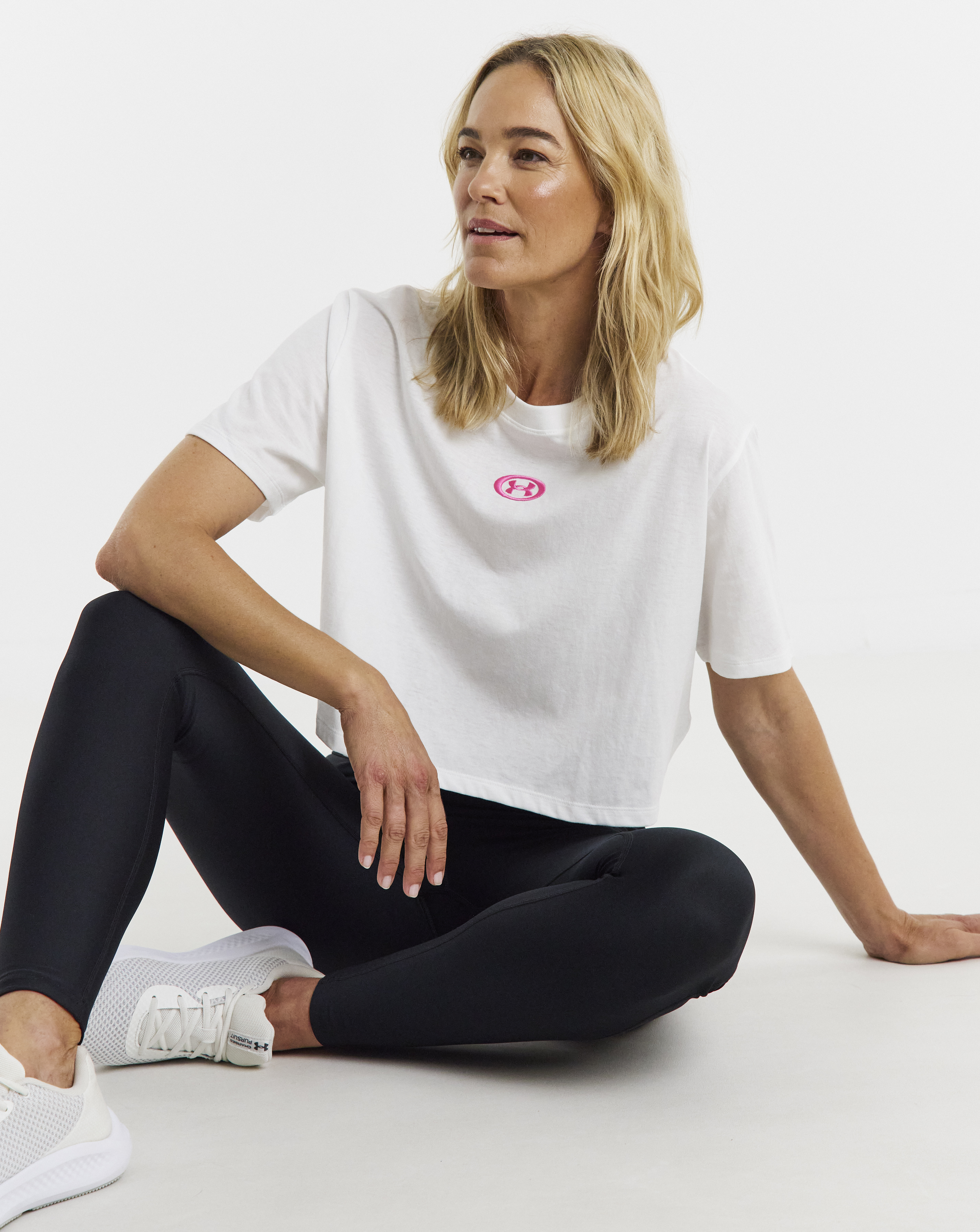 Under Armour Womens Centre Logo T-Shirt Short Sleeve