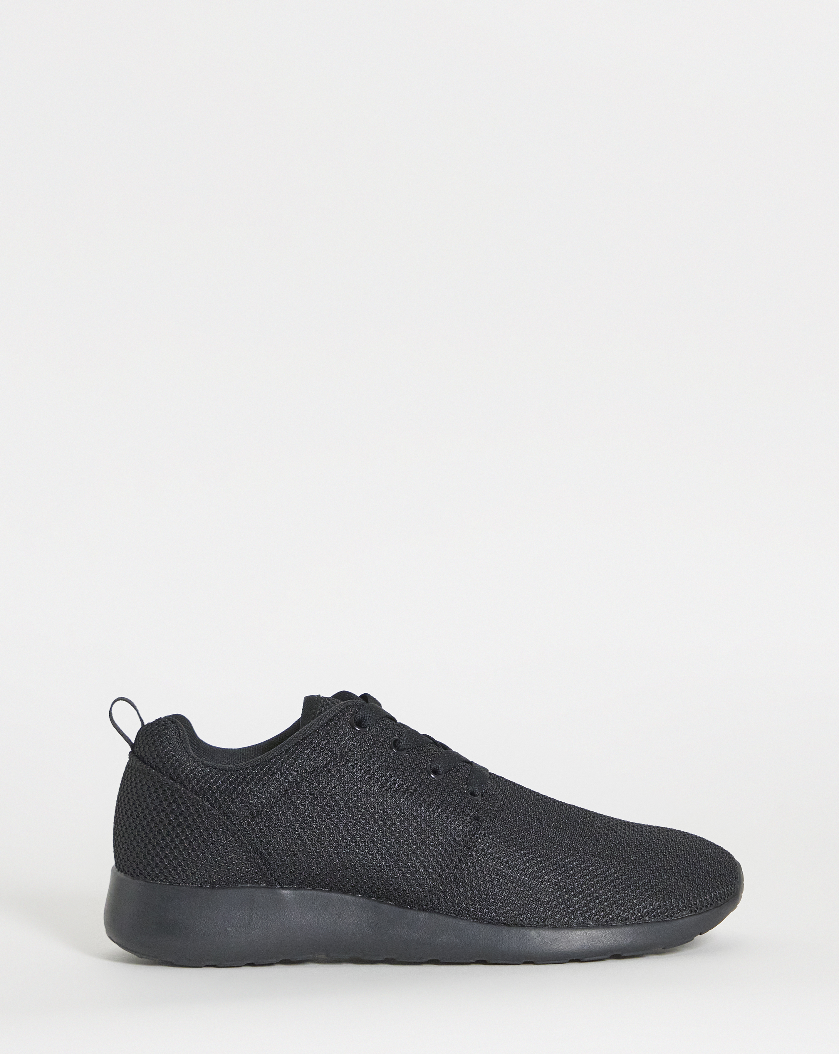 Harris Mesh Trainer Extra Wide Fit