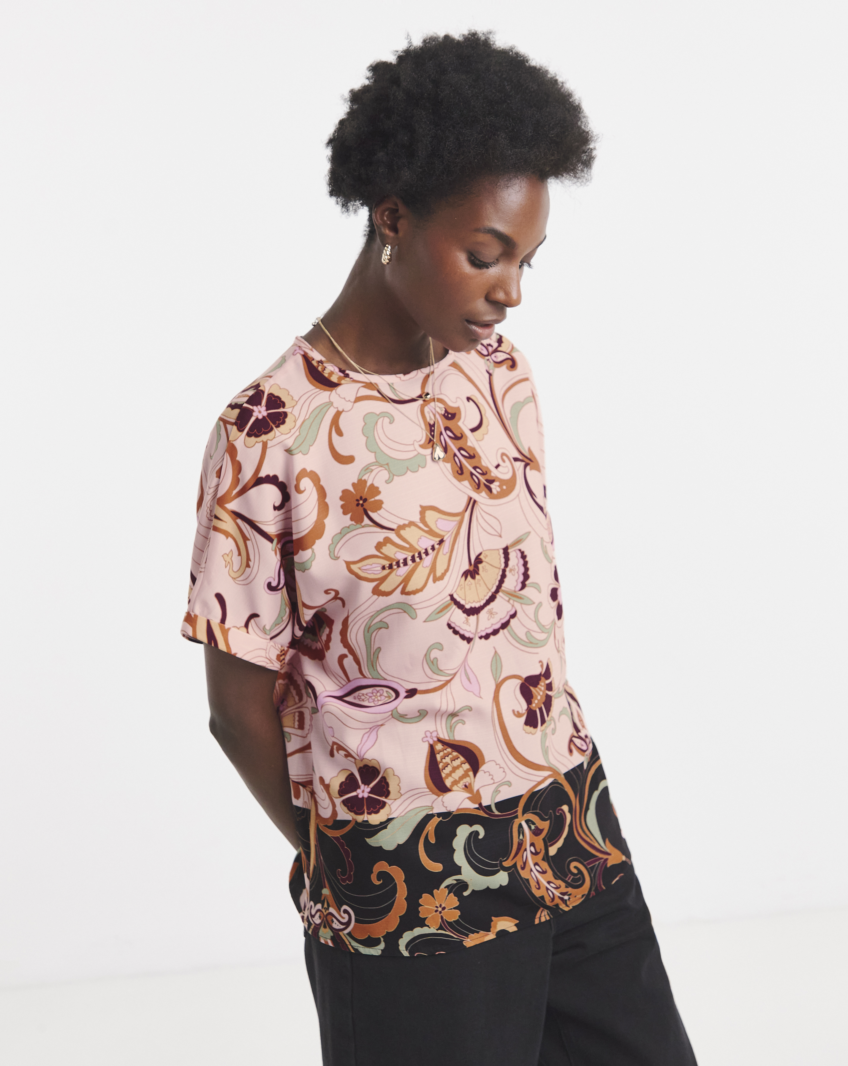 New In - Border Print Short Sleeve Boxy Top