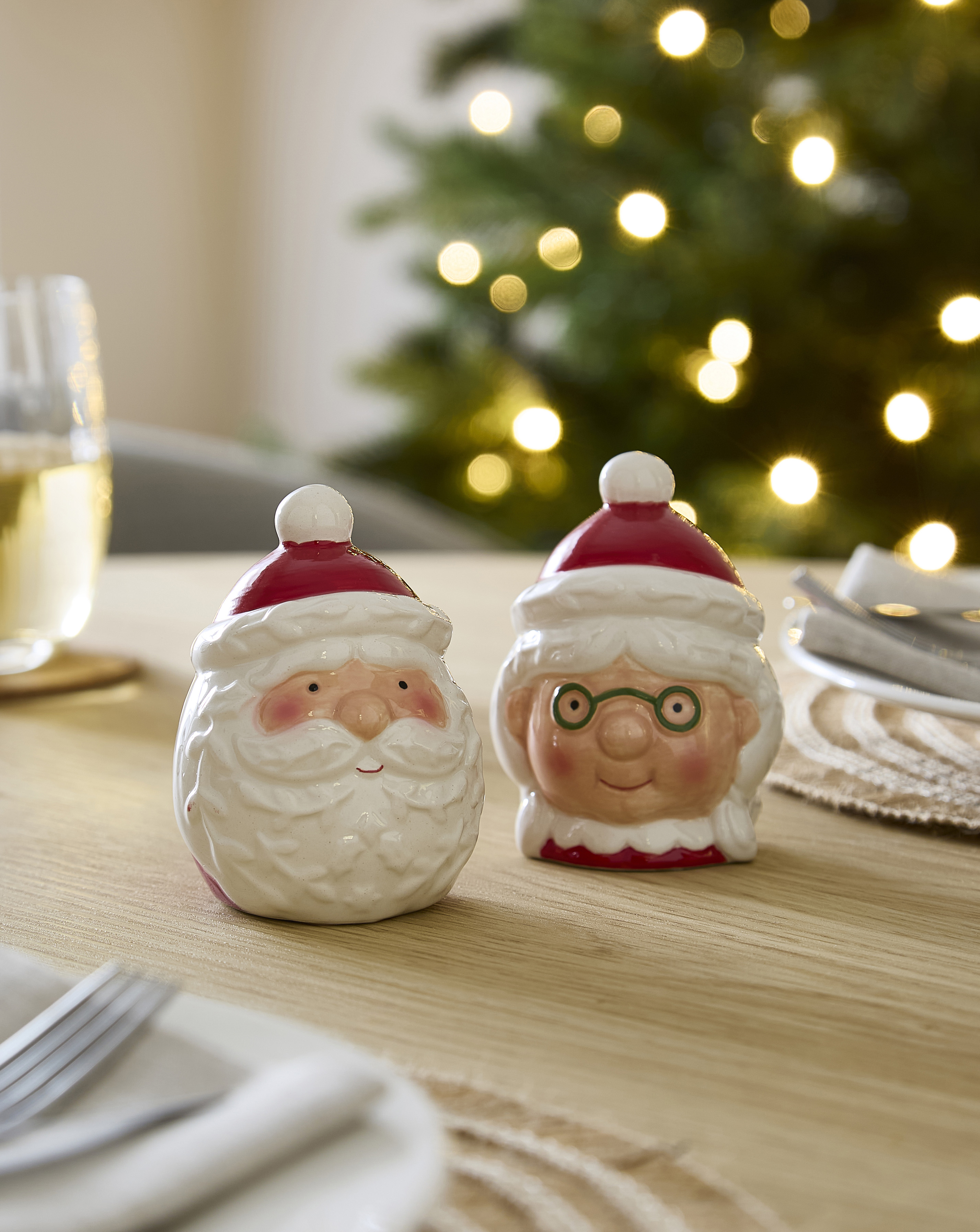 Mr & Mrs Claus Ceramic Salt & Pepper Pots