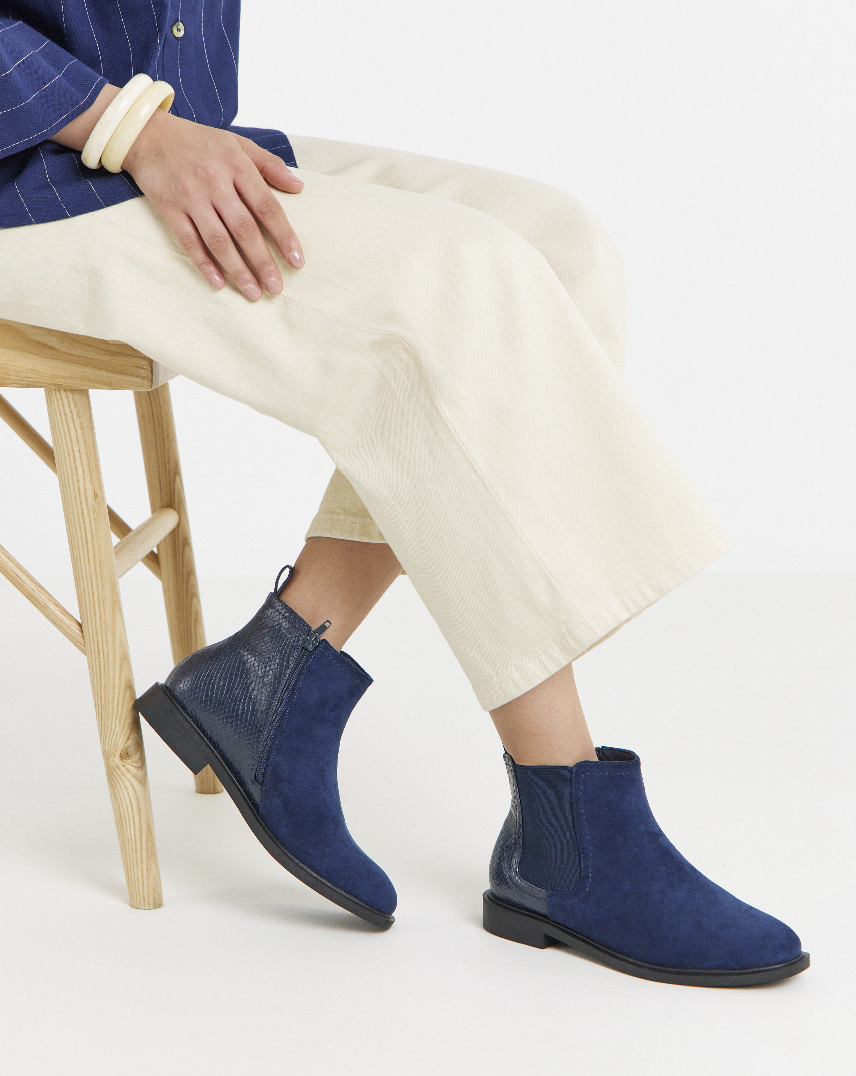 New In - Classic Chelsea Boots Wide