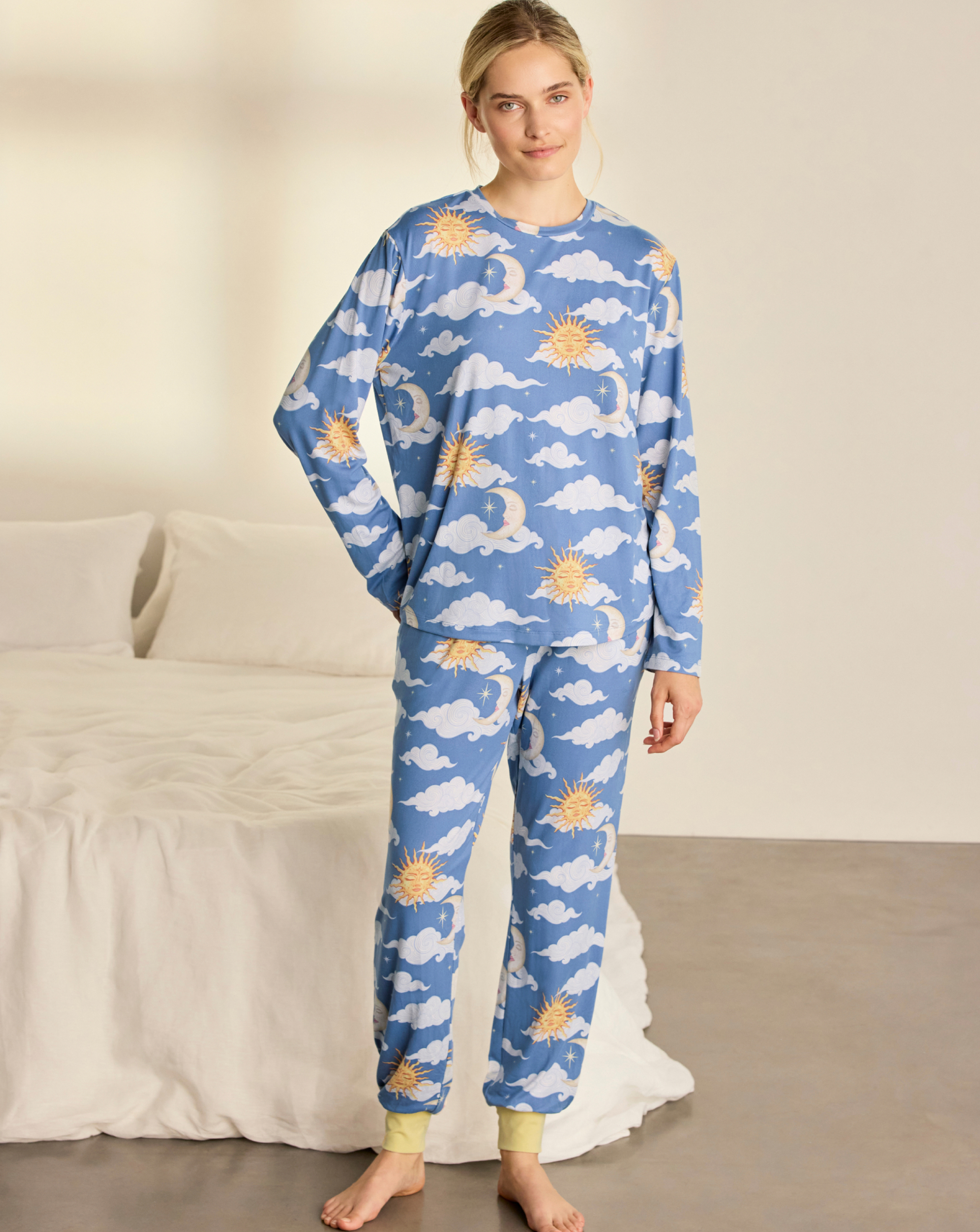 Chelsea Peers Classic Long Crew Neck Set