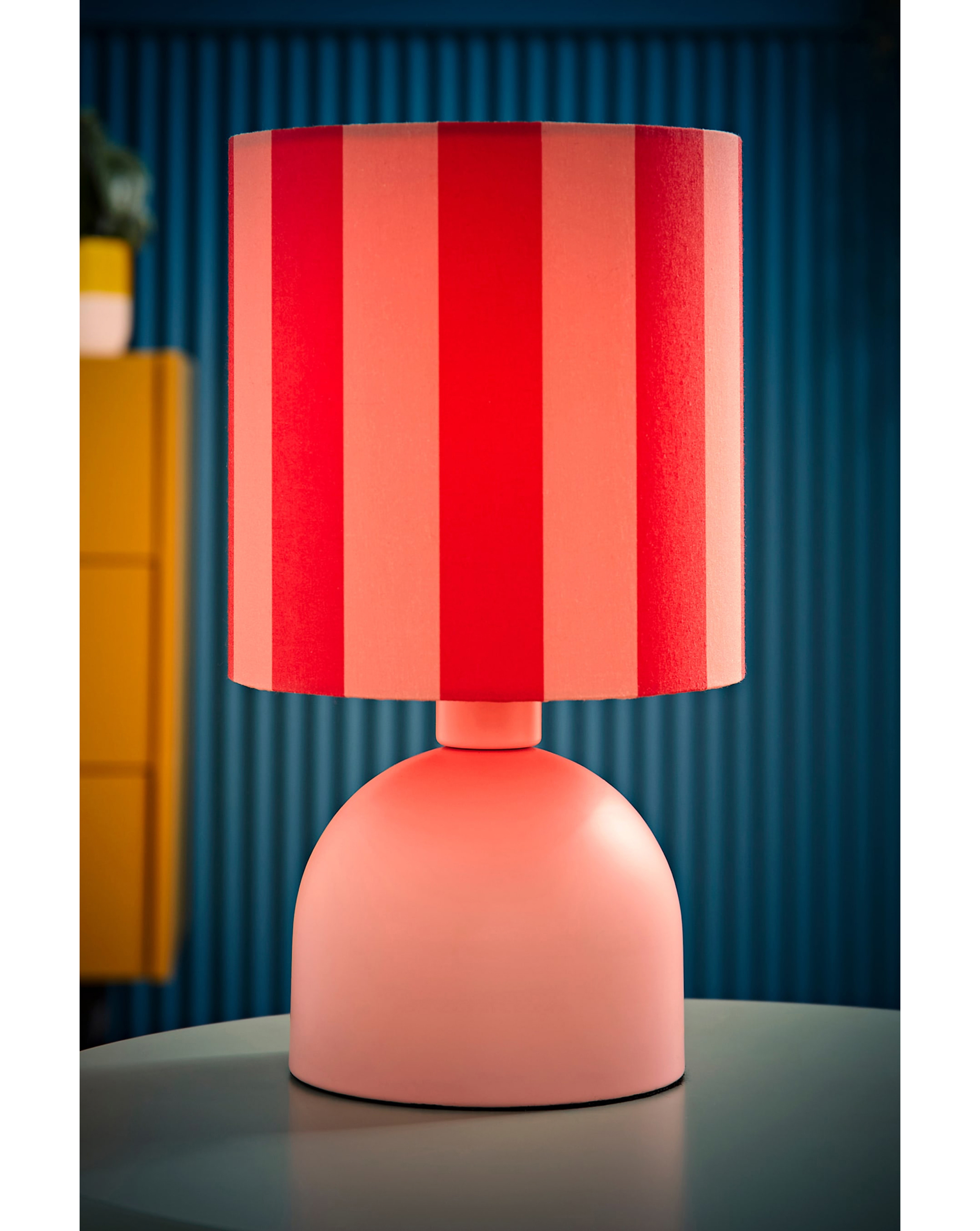 ValueLights Miley Pink Stripe Table Lamp
