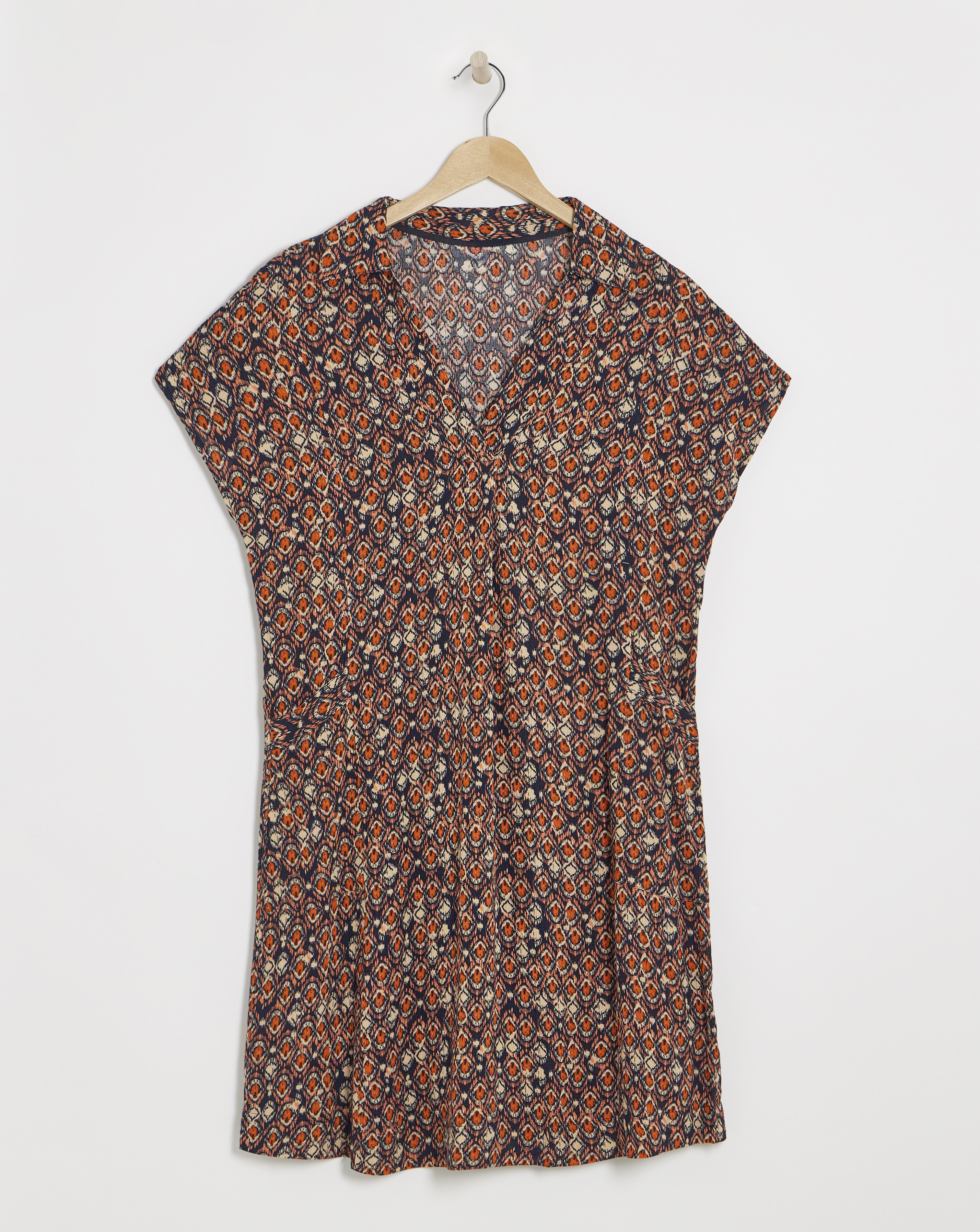 Julipa Printed Textured Crinkle Shift Dress