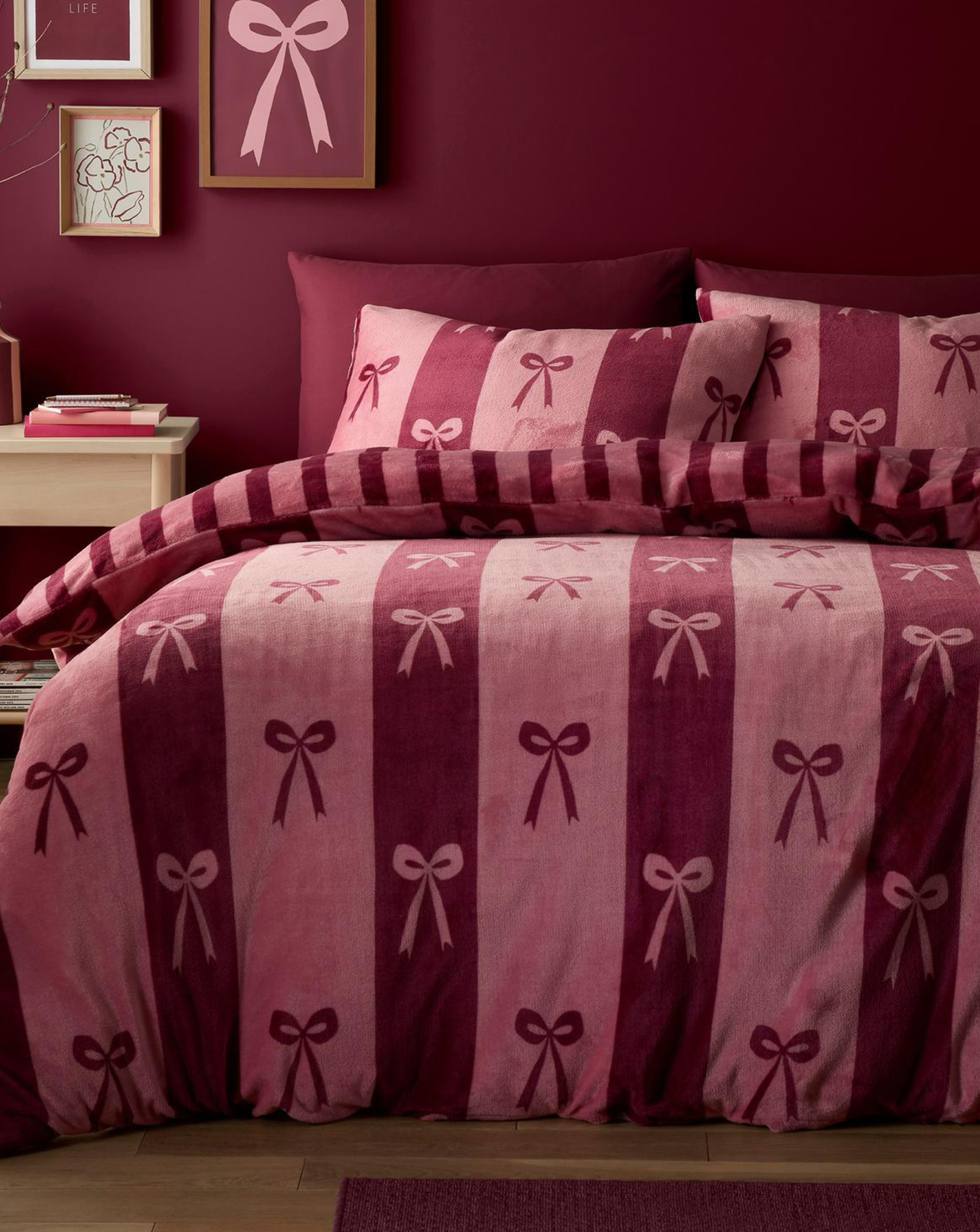 Fusion Bows Fleece Duvet Cover Set