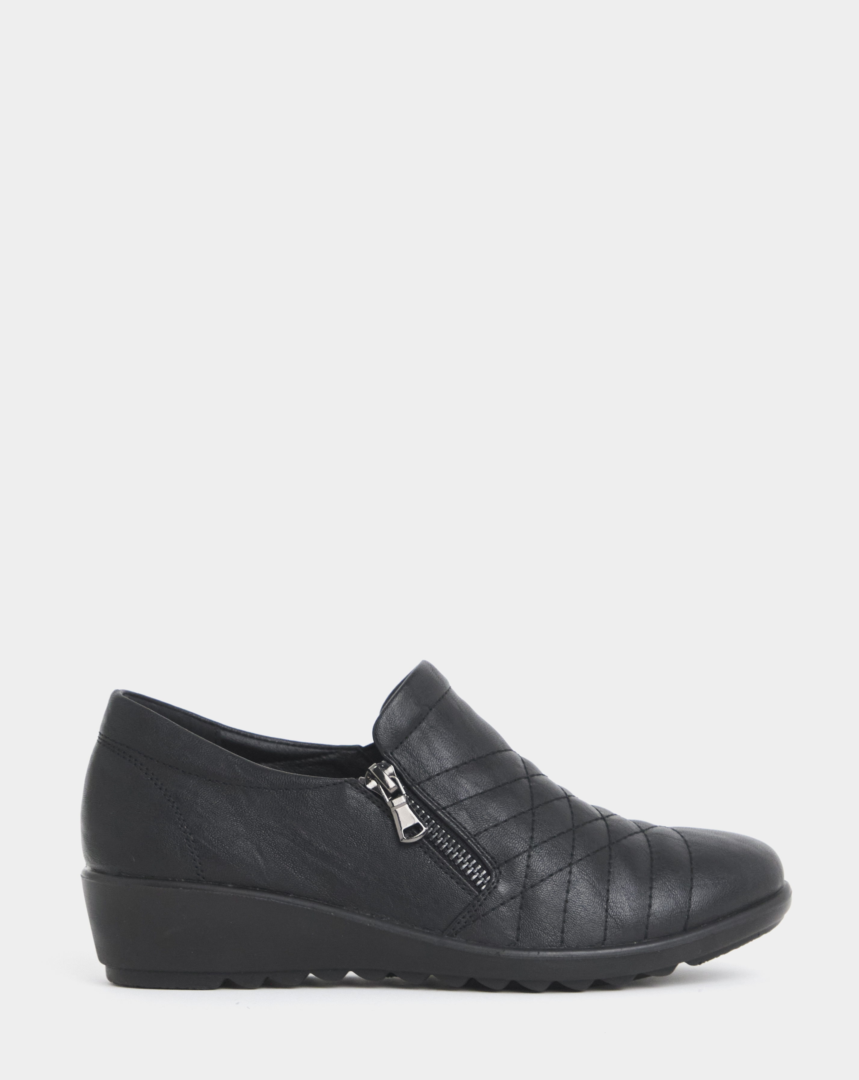 New In - Side Zip Quilted Full Shoes Wide