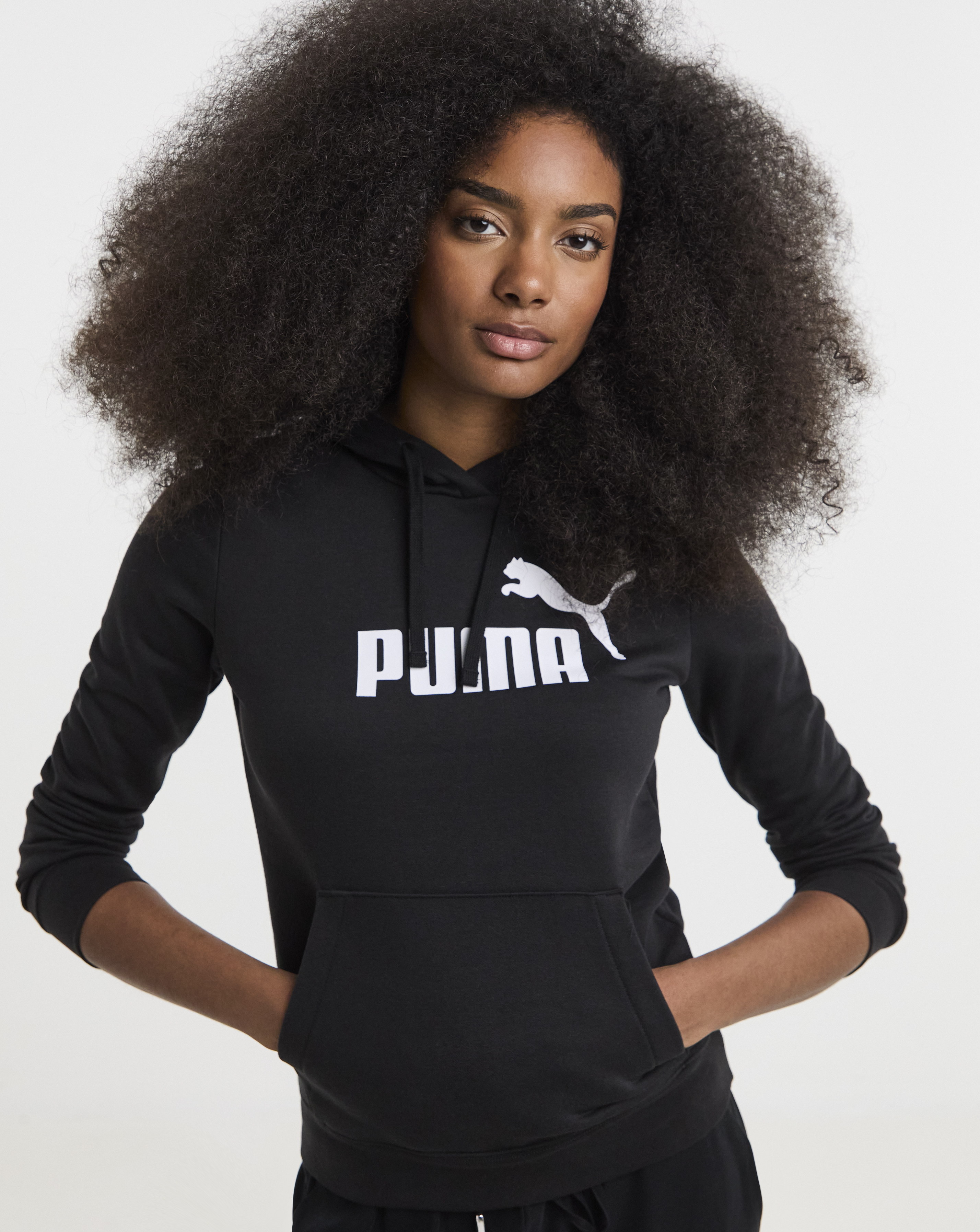 Puma Essentials Logo Oversized Hoodie