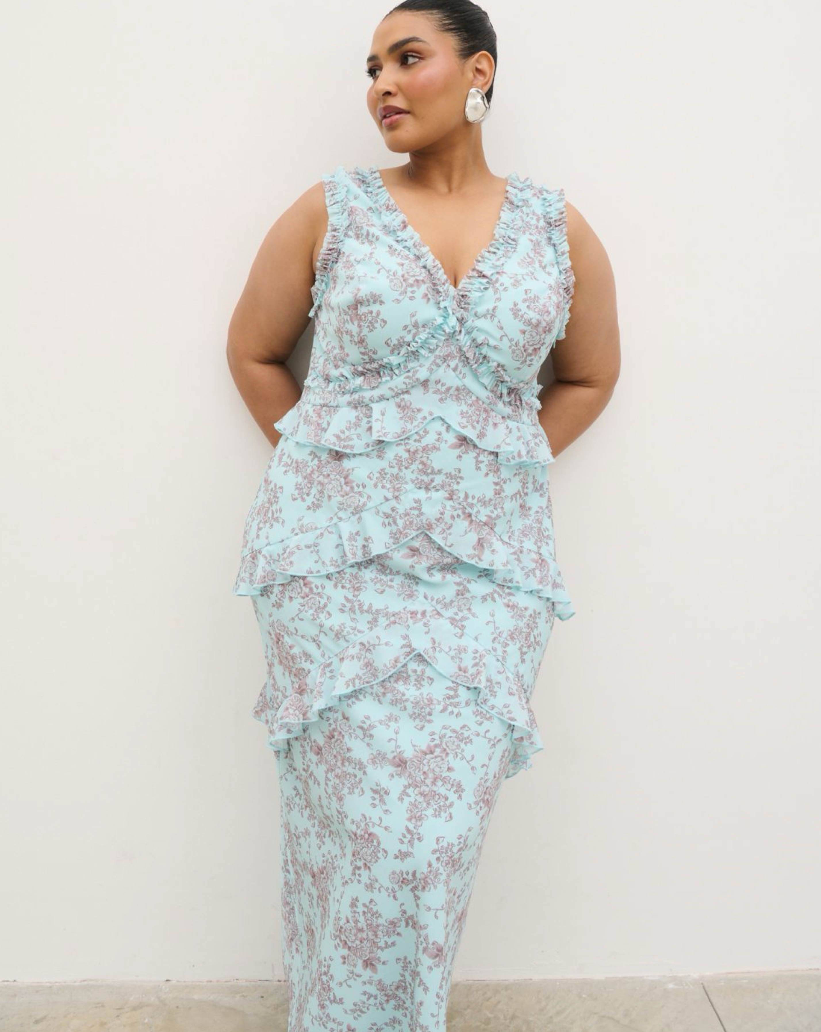 Pretty Lavish Aurelia